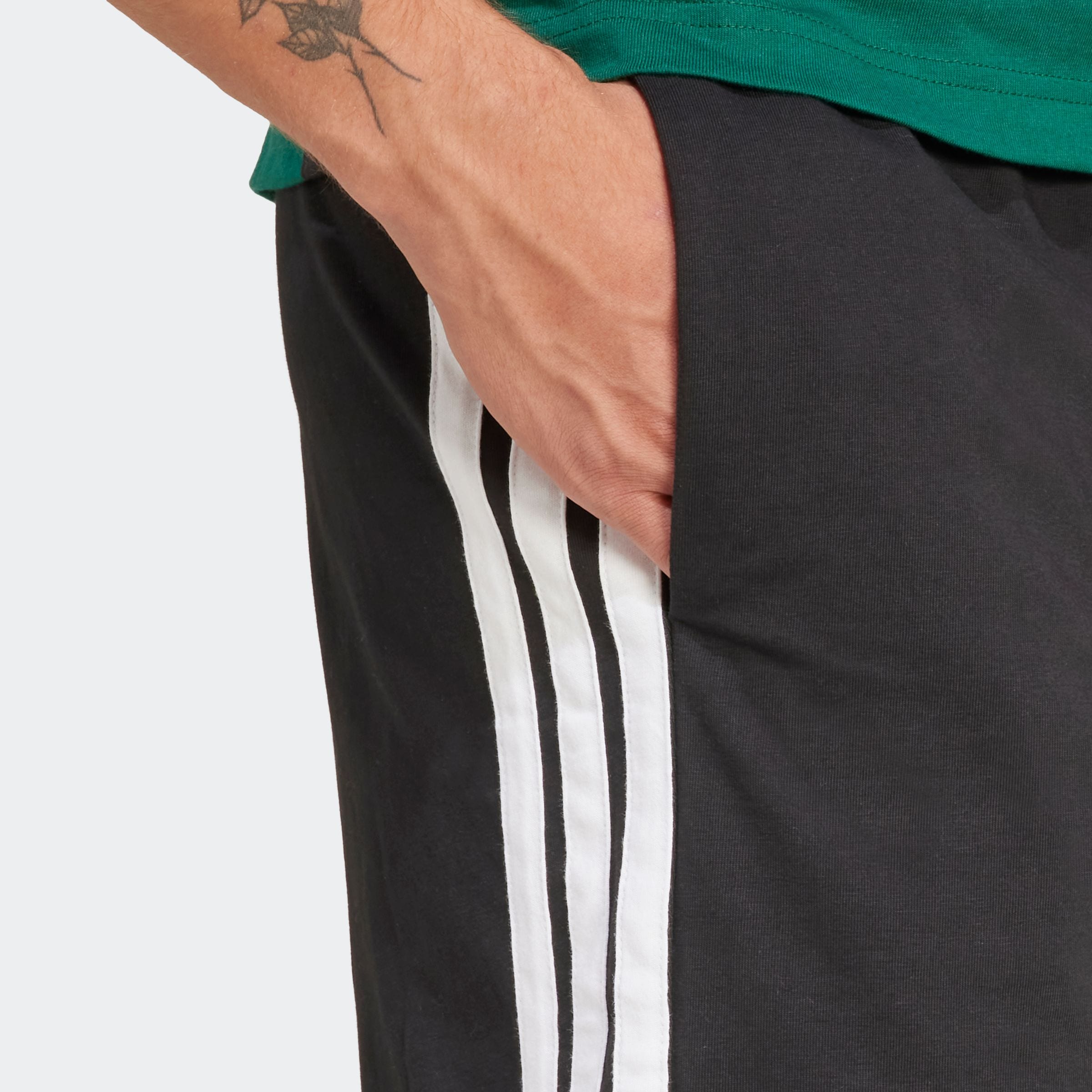 adidas Sportswear Shorts »M 3S SJ 7 SHO«, (1 tlg.), drei Streifen Trainingsshorts