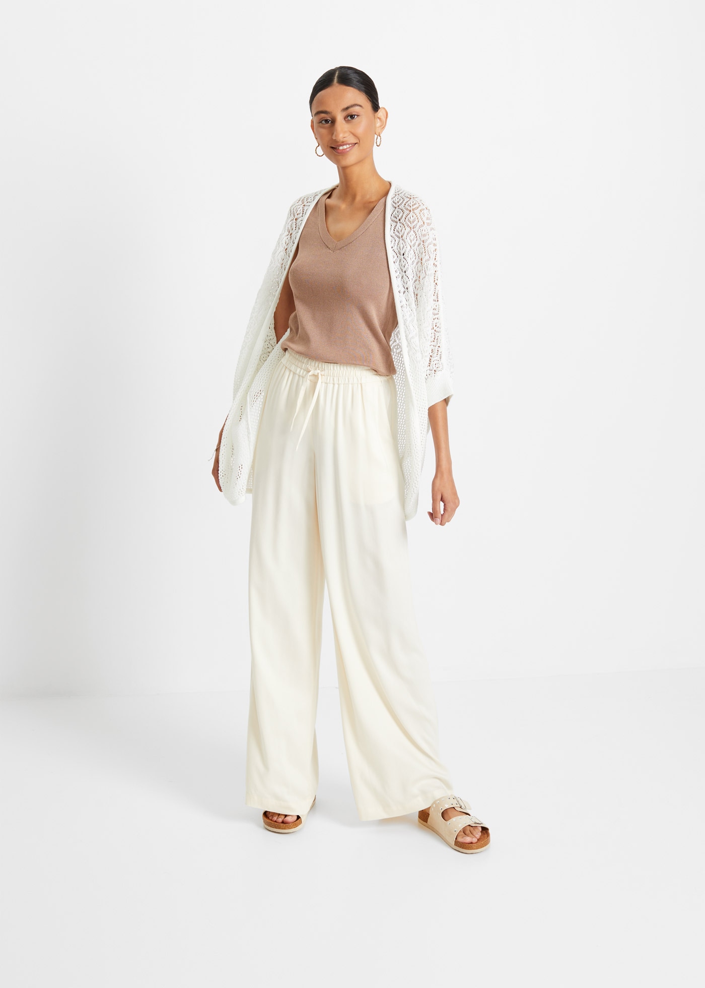 bonprix Longstrickjacke bequeme Passform, mit Lochmuster, casual Stil