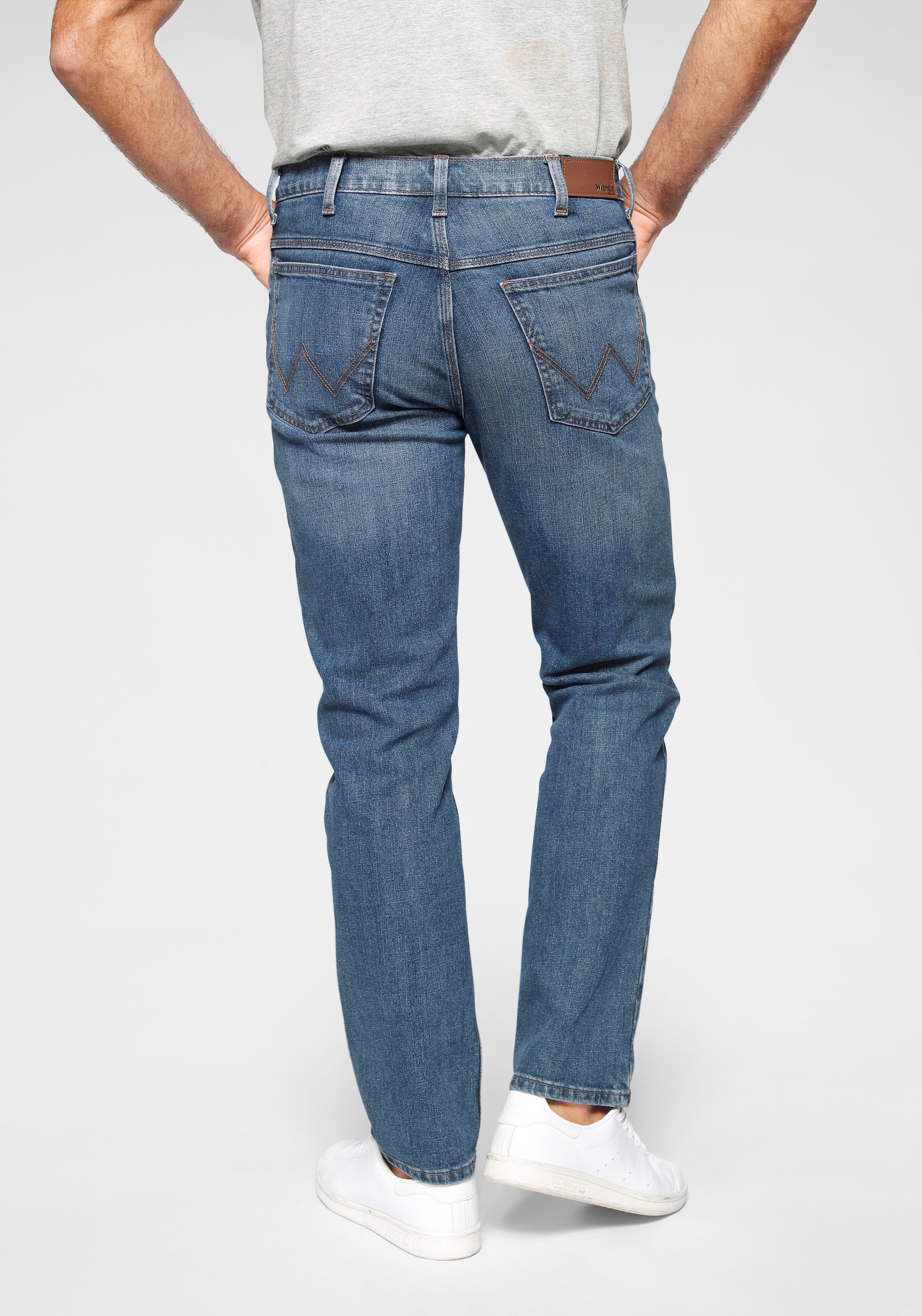 Wrangler Straight-Jeans »Authentic Straight«