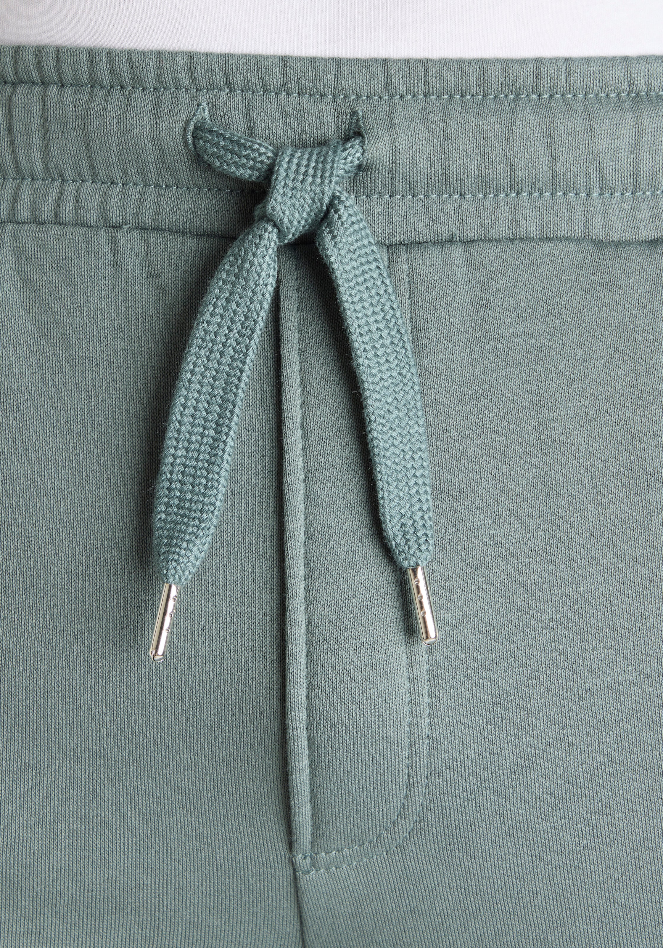 John Devin Sweatshorts »- kurze Hose aus innen angerauter Sweatware«  mit breiter Kordel und seitlichen Taschen