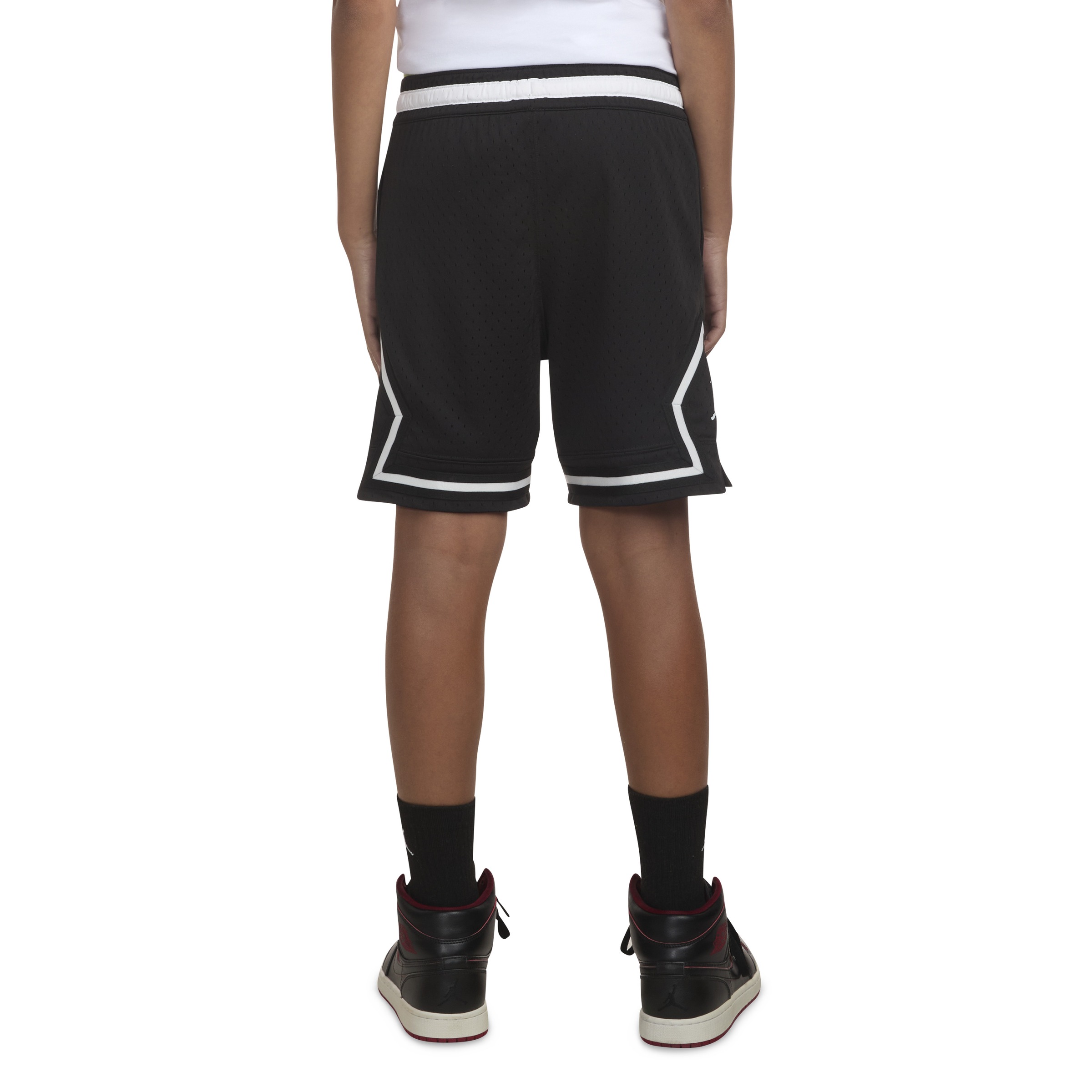 Jordan Funktionsshorts »JDB MJ DF SPORT DIAMOND SHORT«  für Kinder und Jugendliche, schnell trocknend, pflegeleicht