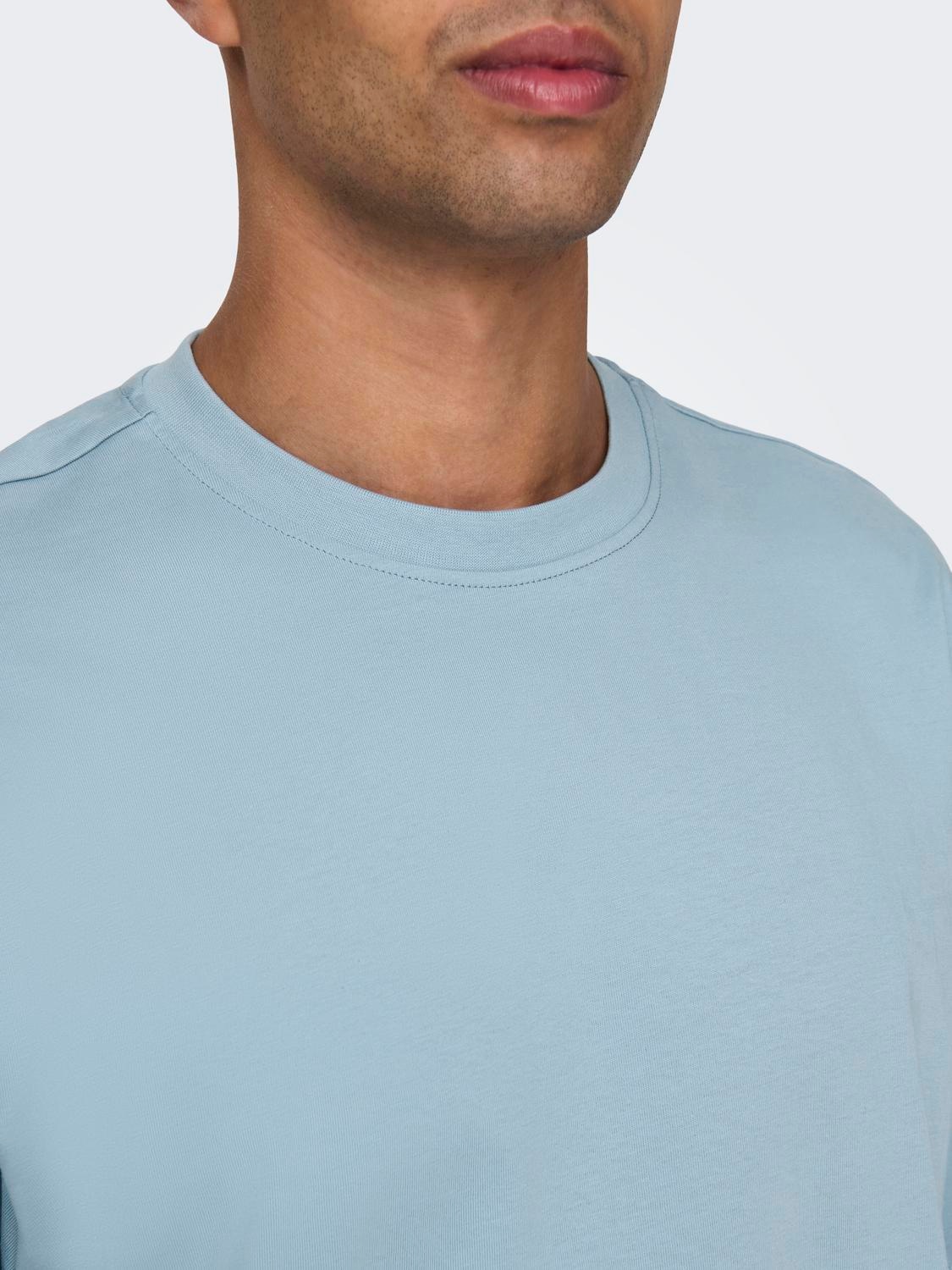 ONLY & SONS Rundhalsshirt »ONSFRED RLX SS TEE«