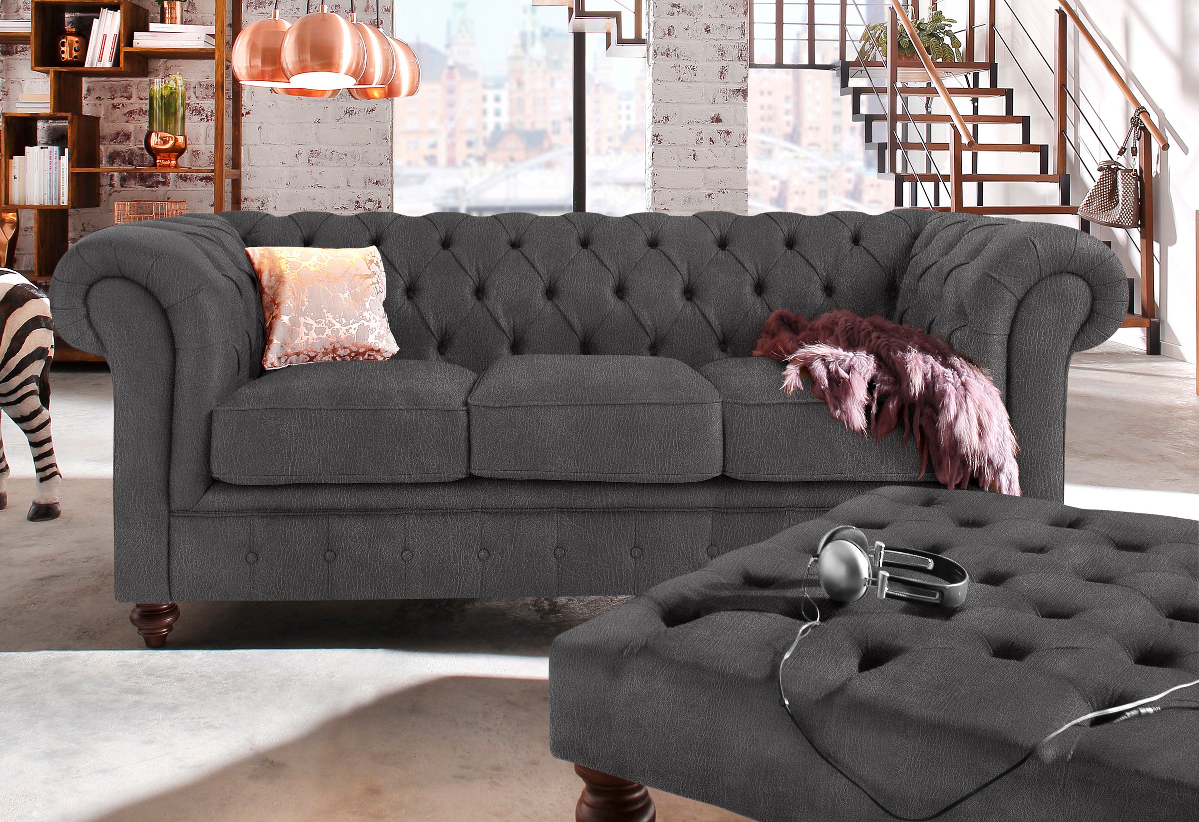 Home affaire Chesterfield-Sofa »Chesterfield 3-Sitzer  B/T/H: 198/89/74 cm« mit hochwertiger Knopfheftung , auch in Leder