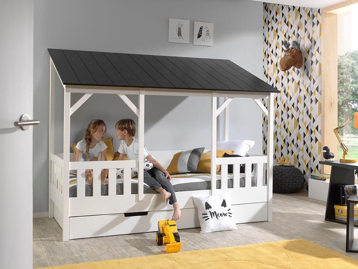 Vipack Kinderbett »Hausbett, aus MDF und Massivholz, Dach schwarz oder weiß«, (B/H/T ca. 214,2x174x105,3cm, inkl. umlaufende Umrandung), wahlweise mit oder ohne Bettschublade auf Rollen