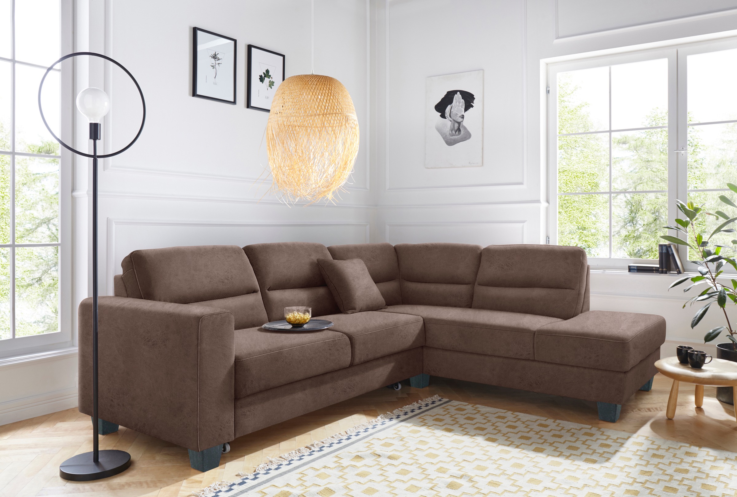 TRENDMANUFAKTUR Ecksofa »Chamber, zeitlos & elegant, bequem, L-Form«, inklusive einer Kopfstütze, wahlweise mit Schlaffunktion