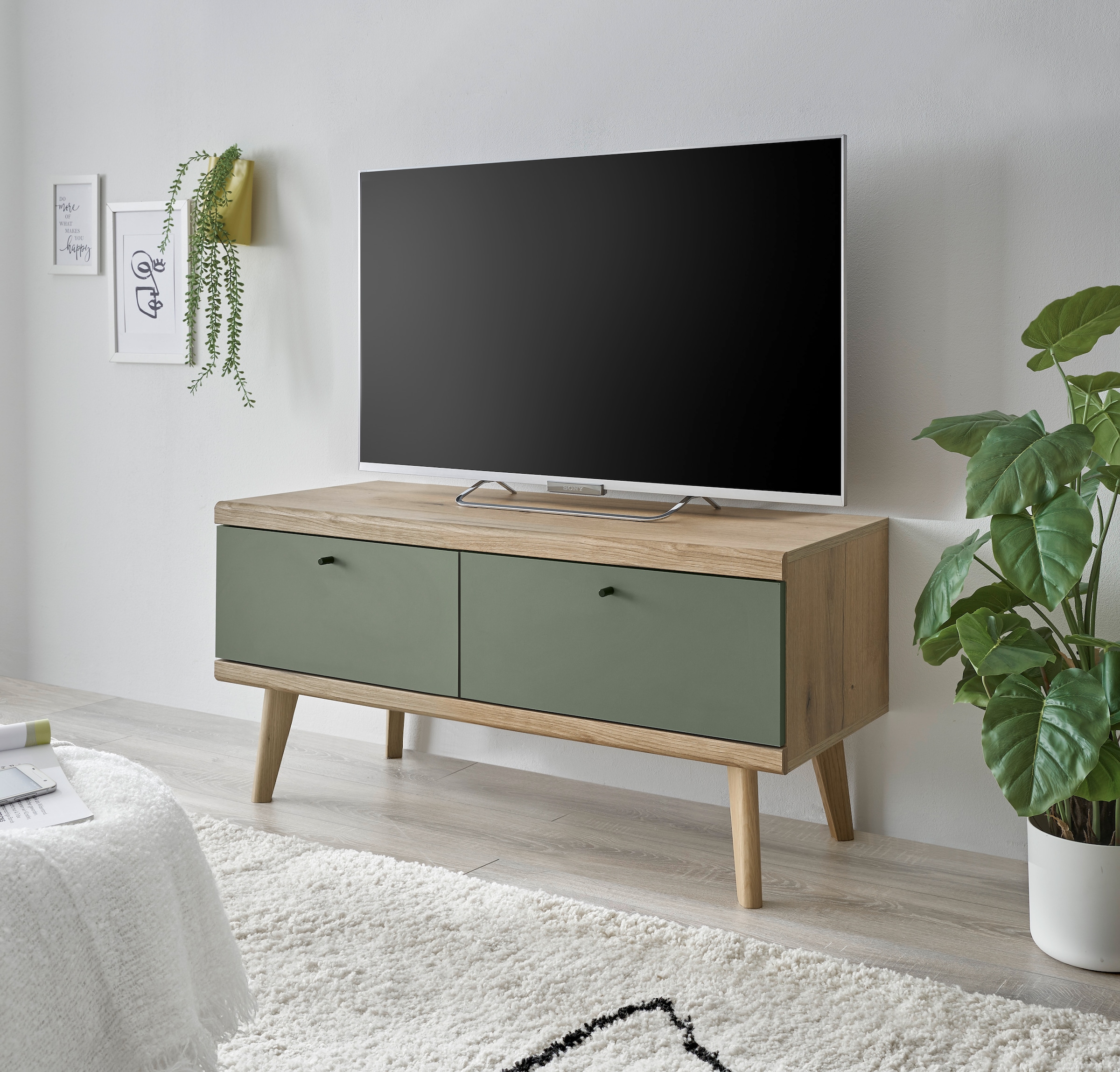 INOSIGN Lowboard »MAVAS«, in moderner Trendfarbe, Griffe aus Metall (Schwarz), Breite 107 cm