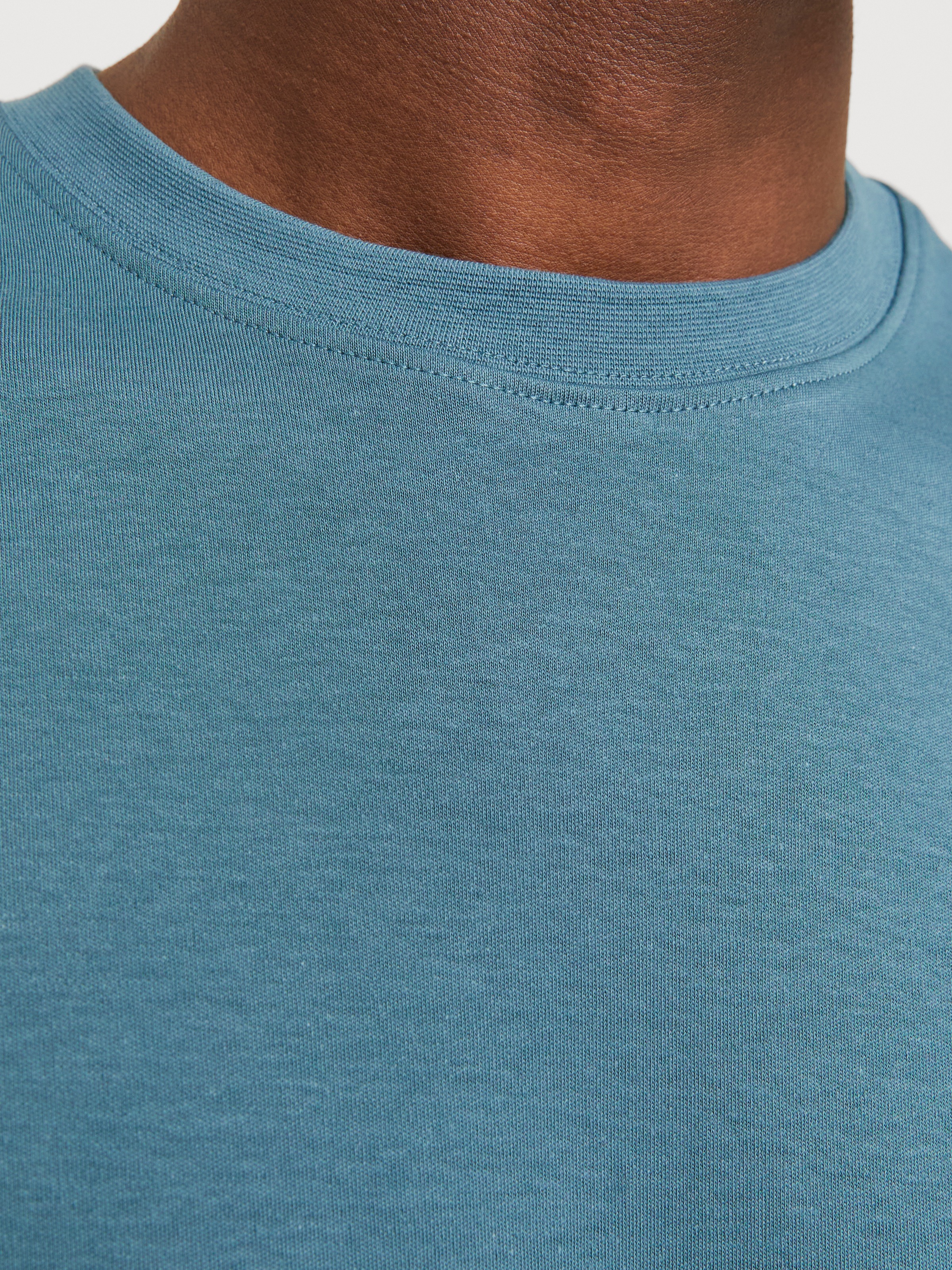 Jack & Jones Rundhalsshirt »JJEURBAN EDGE TEE SS O-NECK NOOS«, mit Rundhalsausschnitt