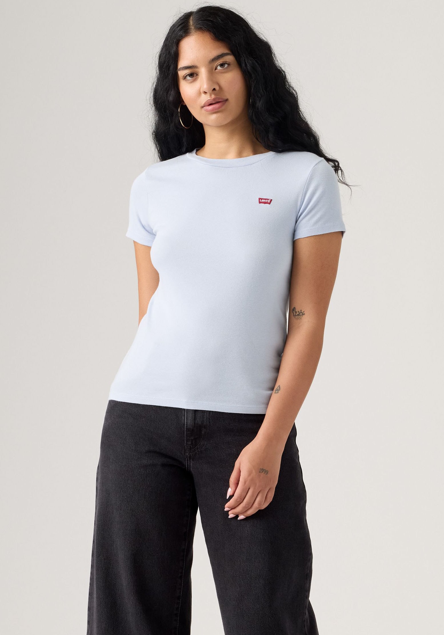 Levi's® T-Shirt »Mini-Logo«, (Packung, 2 tlg.), mit kleiner Markenlogo-Stickerei auf der Brust