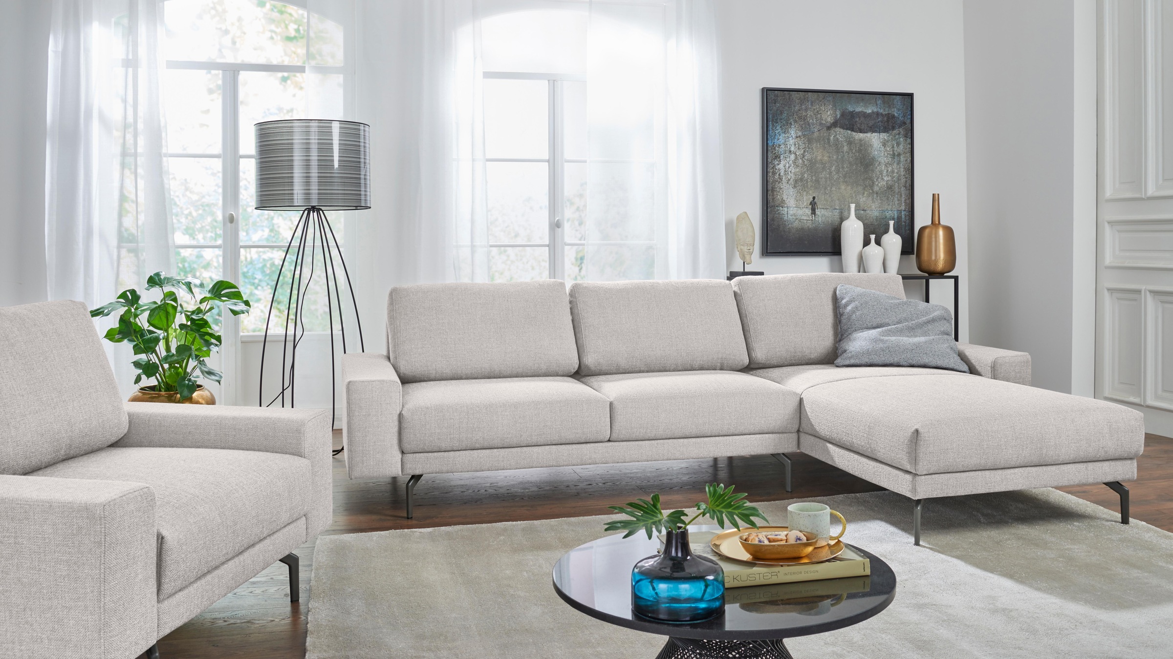 Creation BY ROLF BENZ Ecksofa »CR.450, Designecksofa, L-Form«, Armlehne breit und niedrig, Alugussfüße in umbragrau, Breite 274 cm