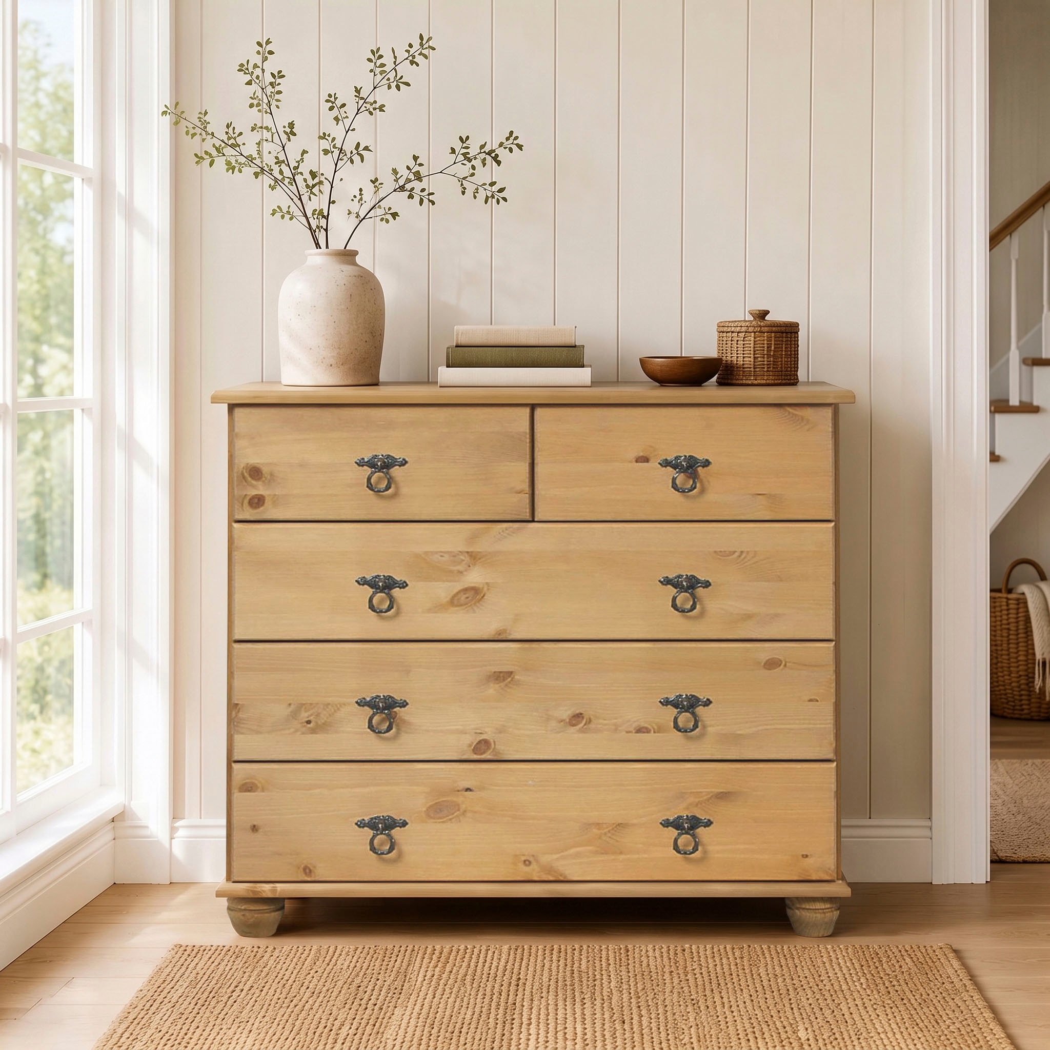 OTTO home Kommode »Finca Sideboard mit 5 Schubladen und Ringgriffen aus Metall« aus massivem Kiefernholz, mit Schubladen & einer natürlichen Maserung