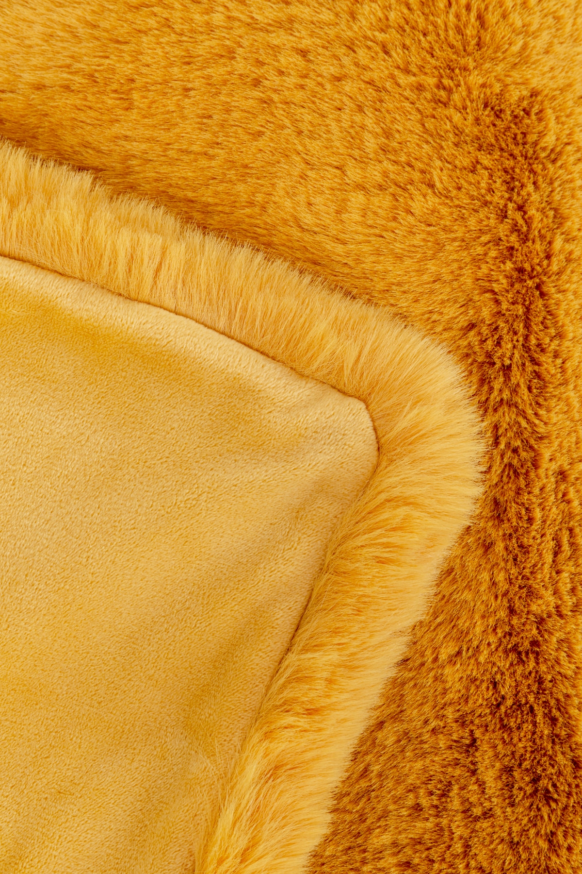 Kare Design Tagesdecke »Wohndecke Mika, Kunstfelldecke, 150x200 cm« flauschig und warm