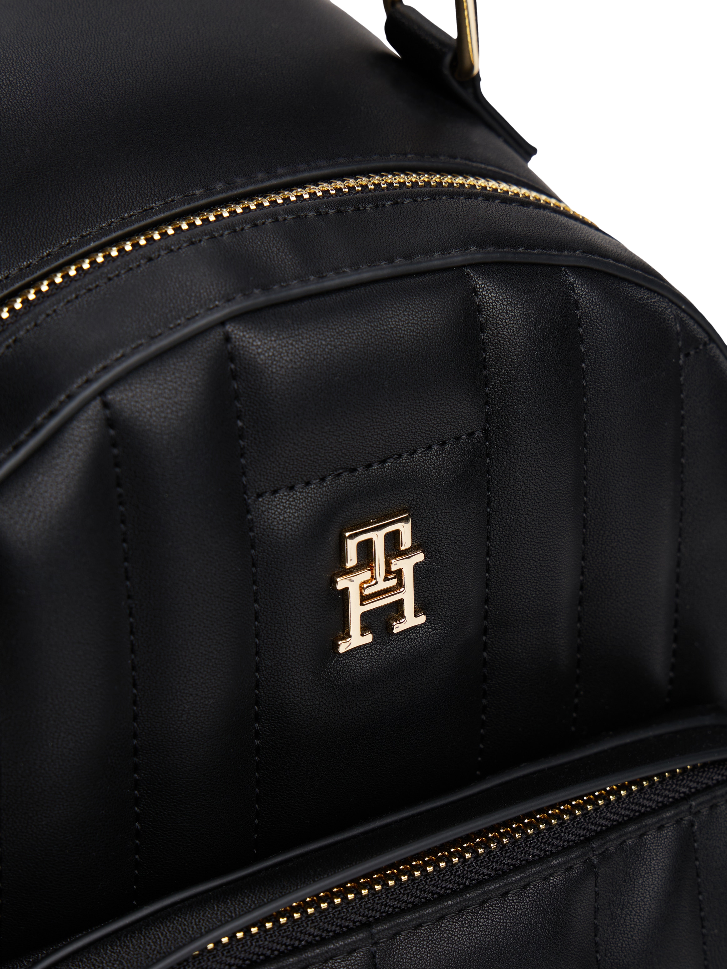 Tommy Hilfiger Cityrucksack »TH FEMININE BACKPACK«, Damen-Rucksack, Henkeltasche mit TH-Schmuckelement