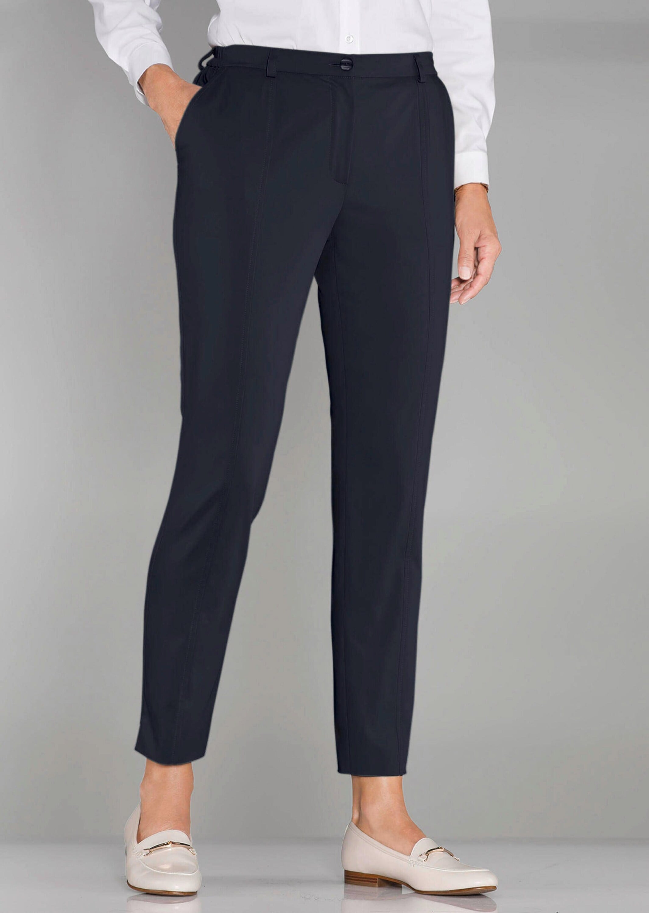GOLDNER Stoffhose »Sportive Hose Carla aus trageangenehmen Satin«  perfekt sitzende und anschmiegsame Passform