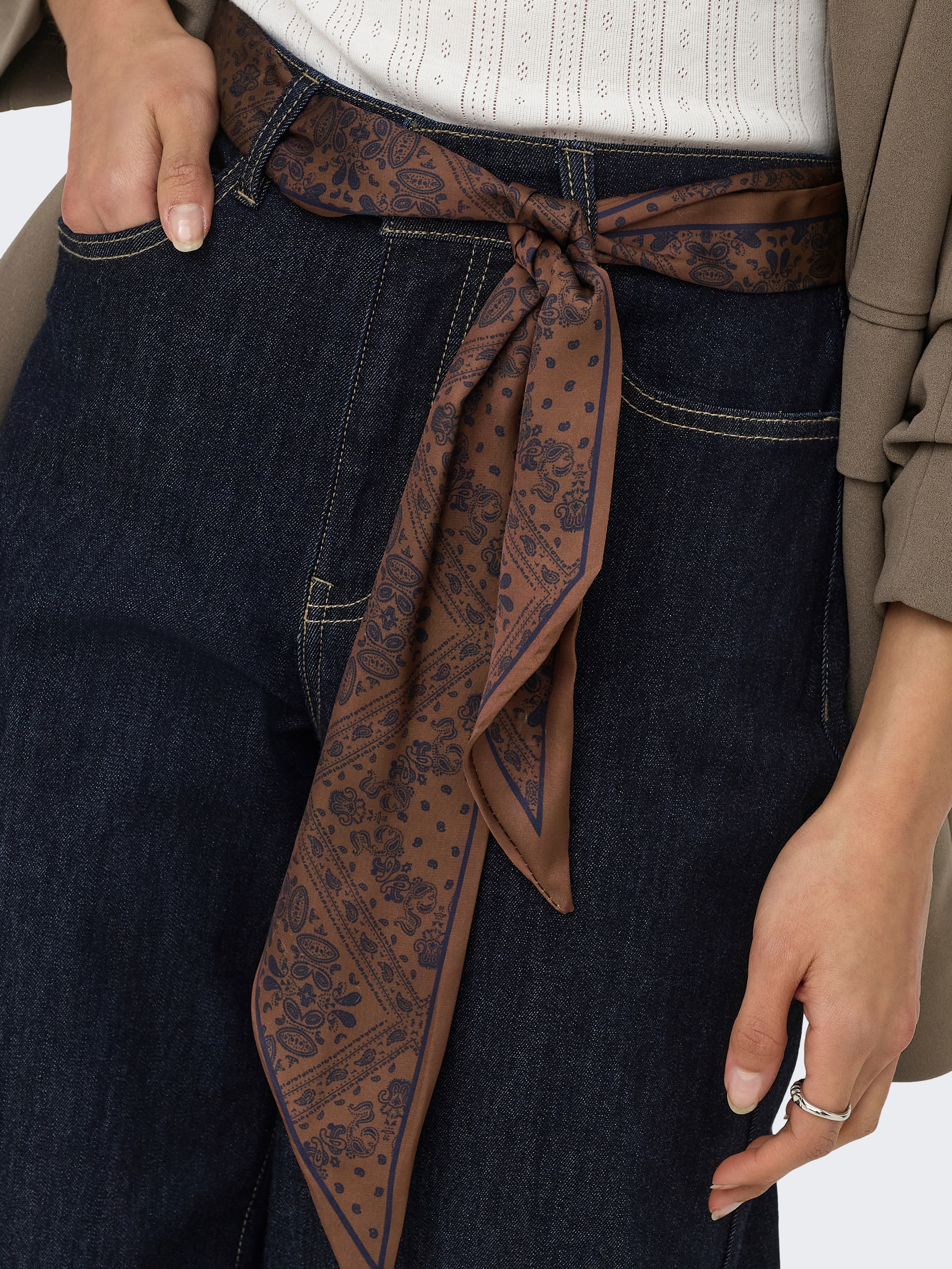 ONLY High-waist-Jeans »ONLMADISON BLUSH HW WD SCF DNM GUA12NOOS« Baumwollmischung, high waist, wide fit