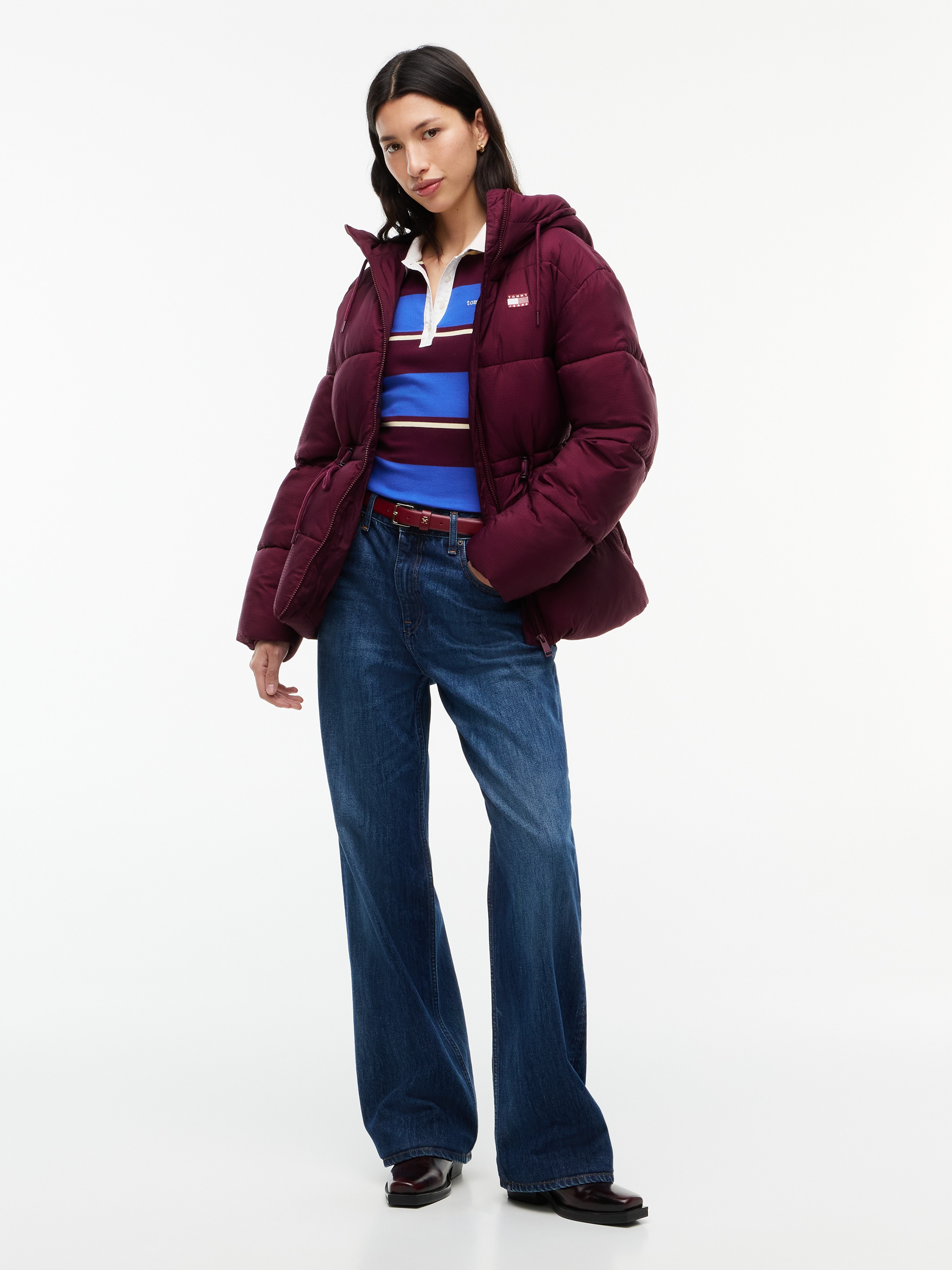 Tommy Jeans Steppjacke »TJW HOODED MIDI PUFFER JACKET« mit Kapuze Kunstfaser