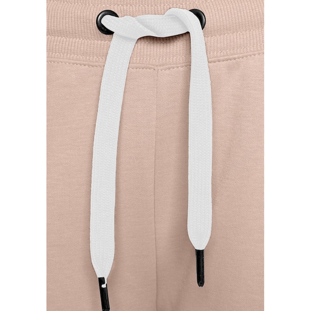 Bench. Loungewear Loungehose, mit Seitenstreifen und geradem Bein,  Loungeanzug im OTTO Online Shop