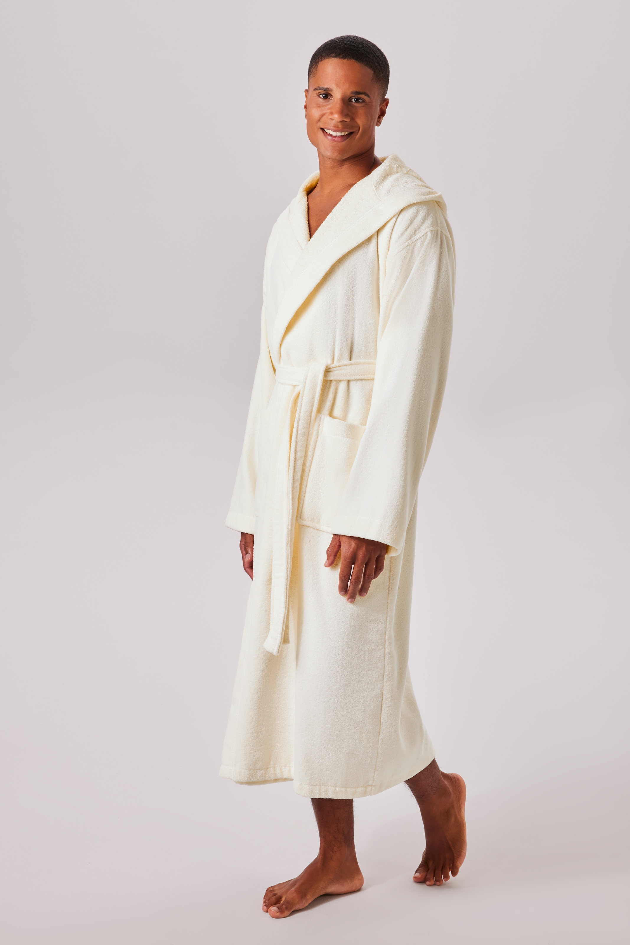 OTTO home Unisex-Bademantel »Regona, Hotelbademantel, Morgenmantel, Standardlänge & Überlänge« 1 Stk. Damen & Herren, mit Taschen, flauschig, weich, Velours, Sauna & Spa