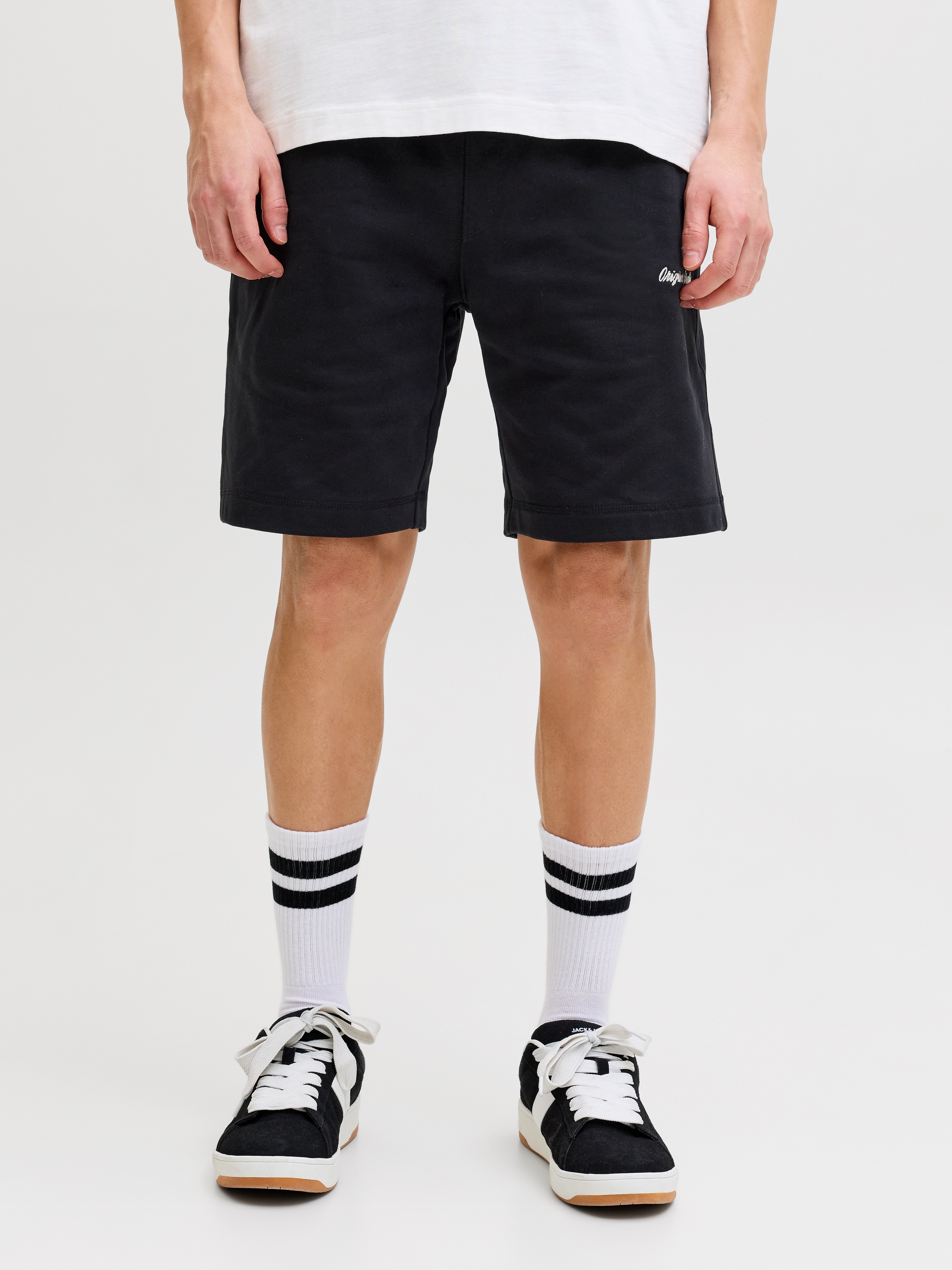 Jack & Jones Sweatshorts »JPSTKARL NORREBRO SWEAT SHORTS REG SN«  Baumwollmischung, relaxed fit