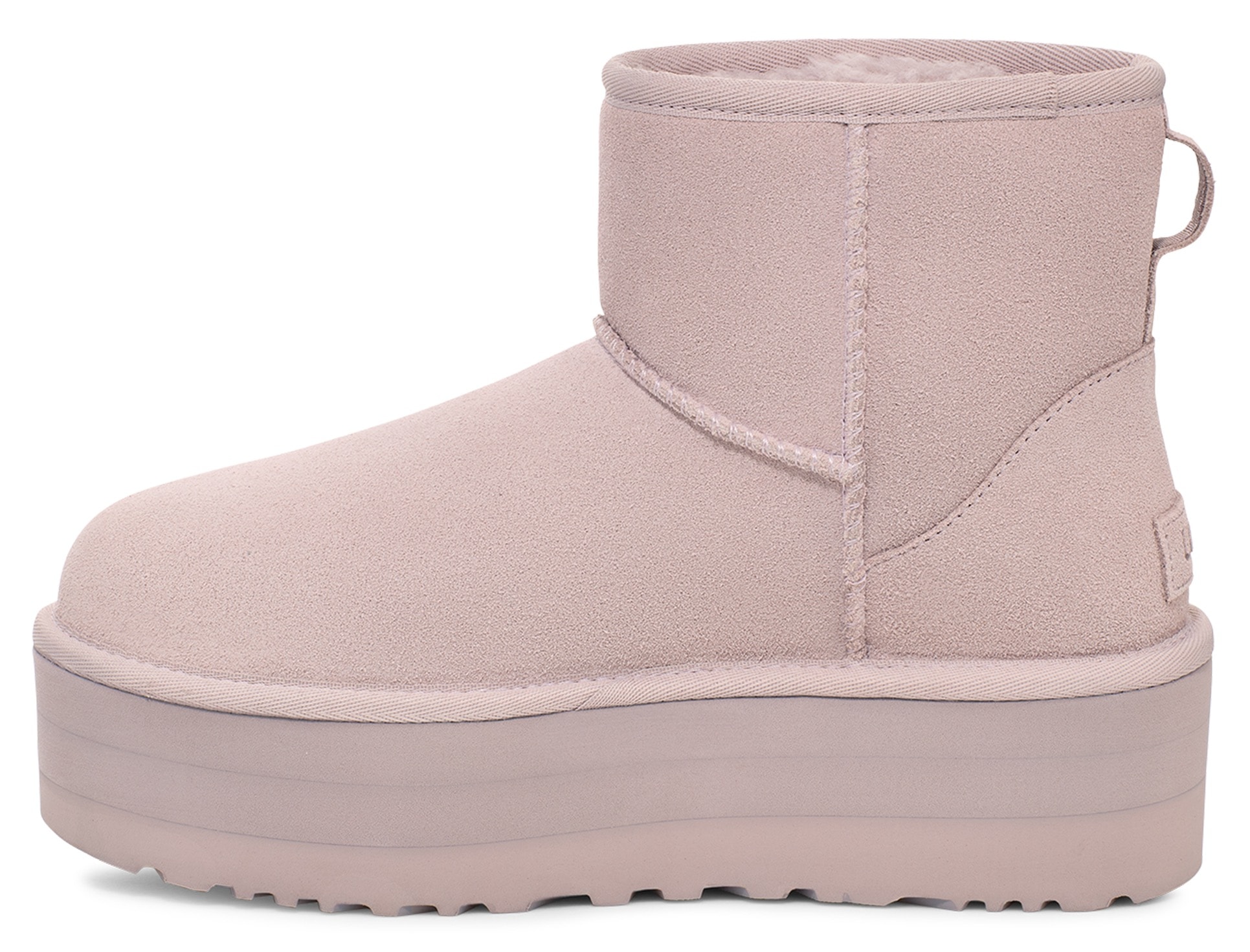 UGG Plateaustiefelette »Classic Mini Platform«, Winterboots, Plateau Stiefel, Schlupfstiefel zum Schlupfen