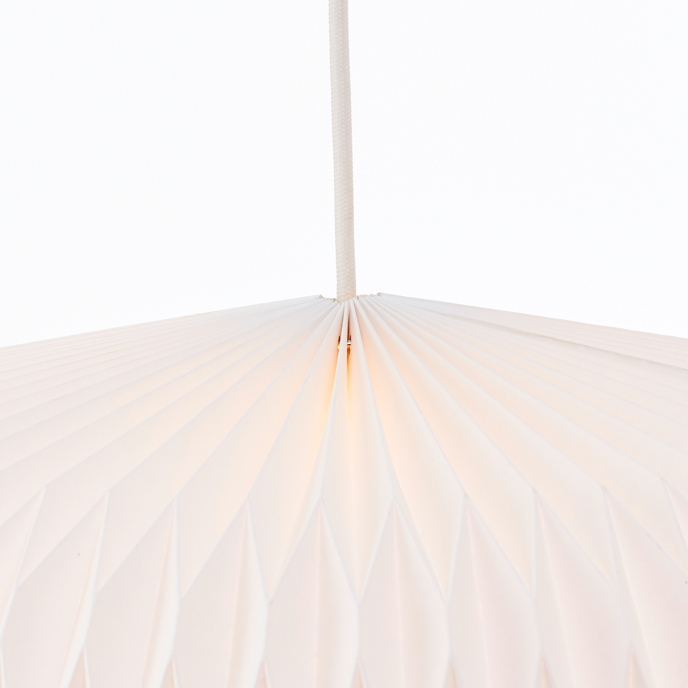 Brilliant Pendelleuchte »June« E27 1 Stk. Ø 44 cm, 151 cm Höhe, E27, kürzbar, Papier/Metall, weiß