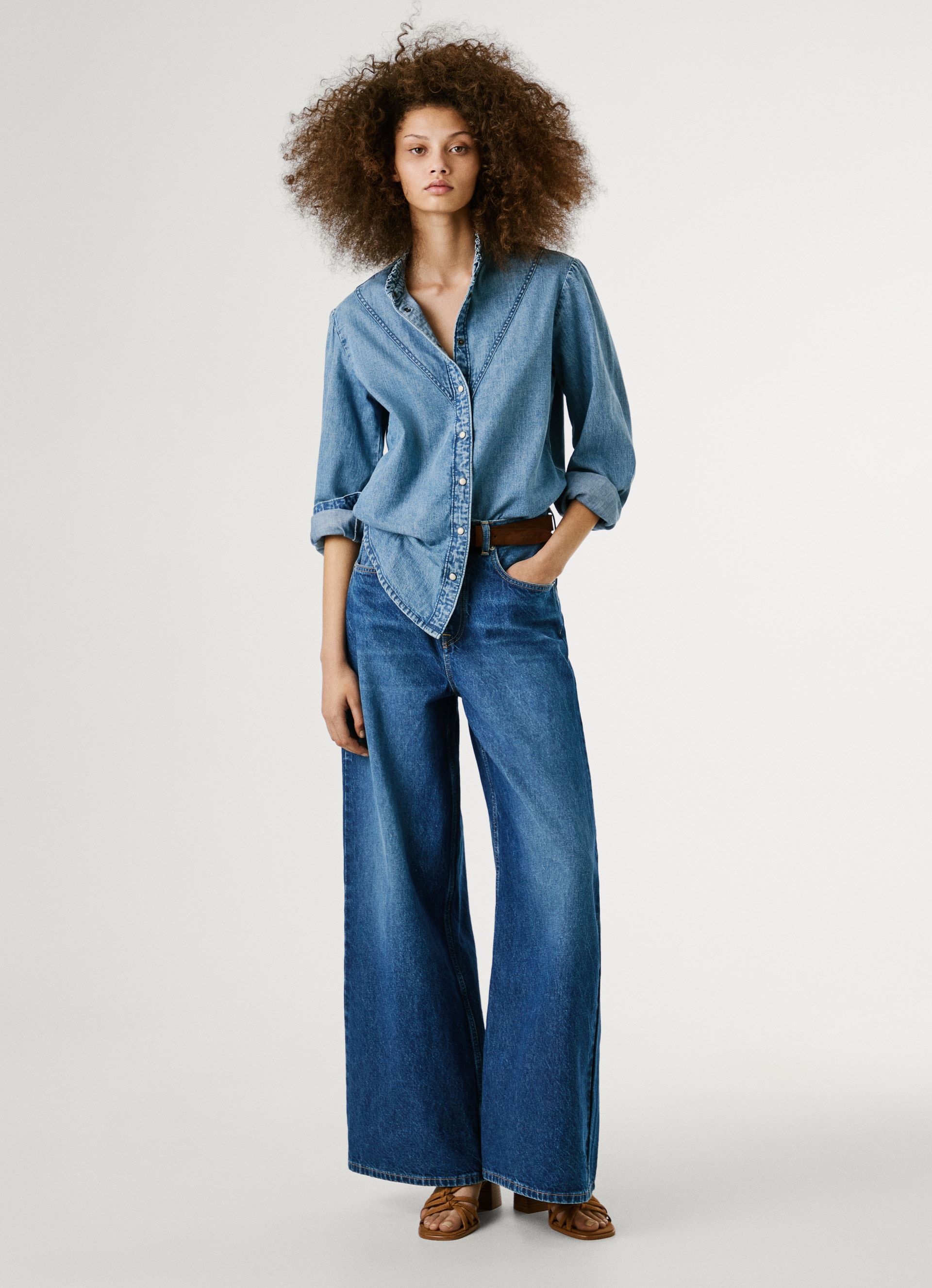 Pepe Jeans Jeansbluse »REGULAR DENIM BLOUSE« mit Druckknöpfen