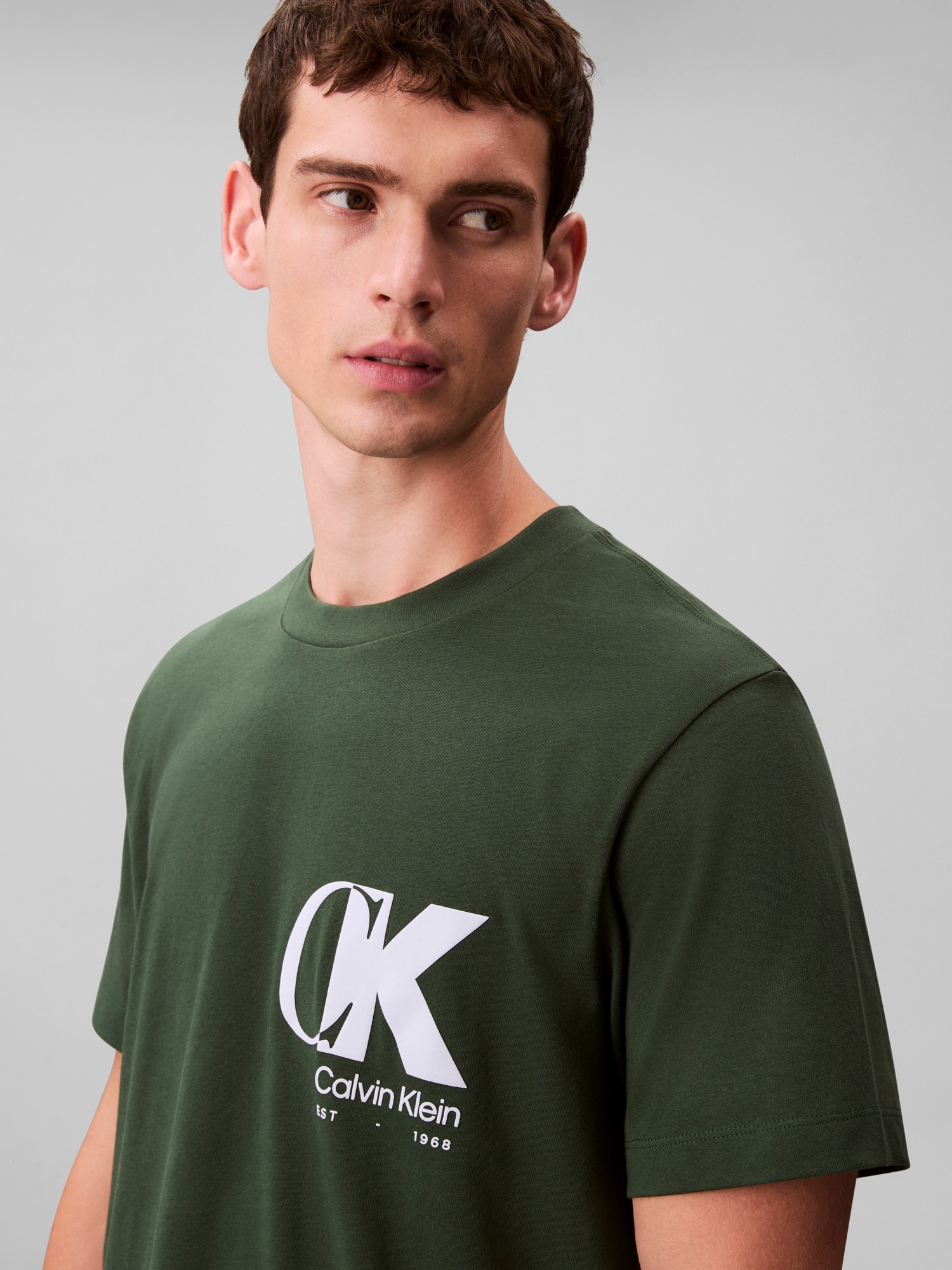 Calvin Klein T-Shirt »SS 20S EU CK OVERLAP GRAPHIC TEE«, Mit Rundhalsausschnitt, regular fit