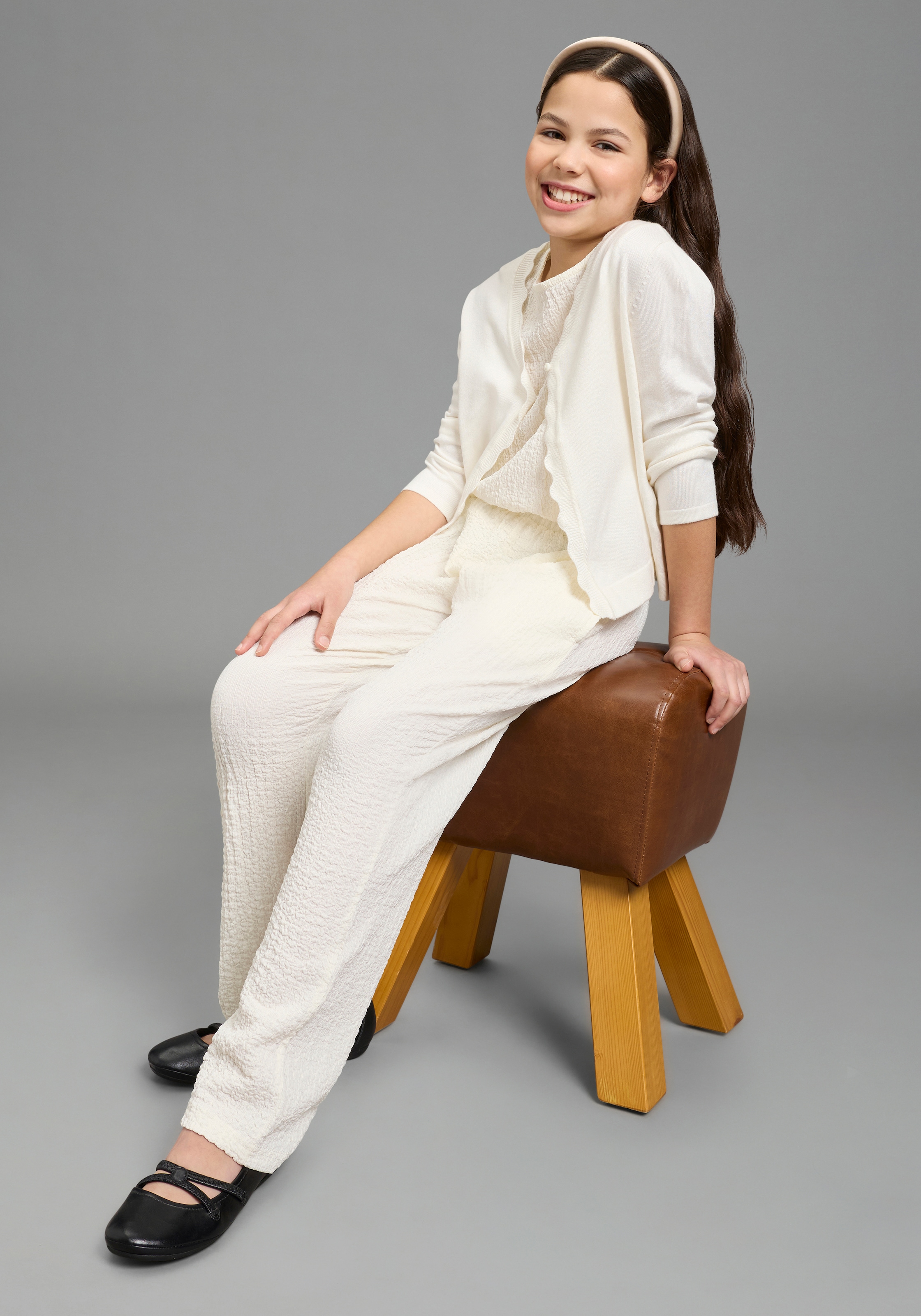 KIDSWORLD Overall »Modisches One-Piece« unifarbene Optik, Jersey-Material, vielseitig einsetzbar