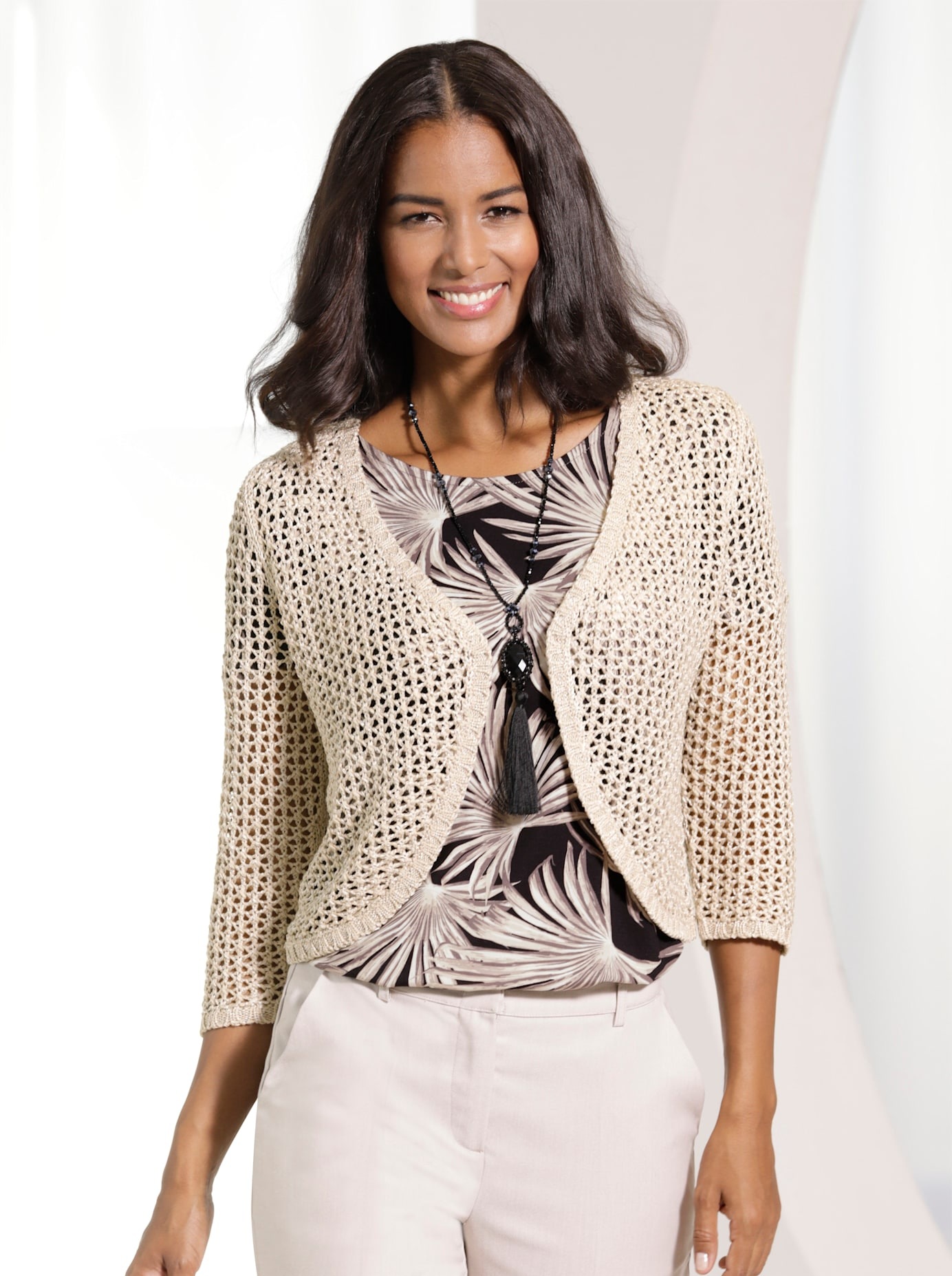 Lady Damen Bolero in beige, Größe 50