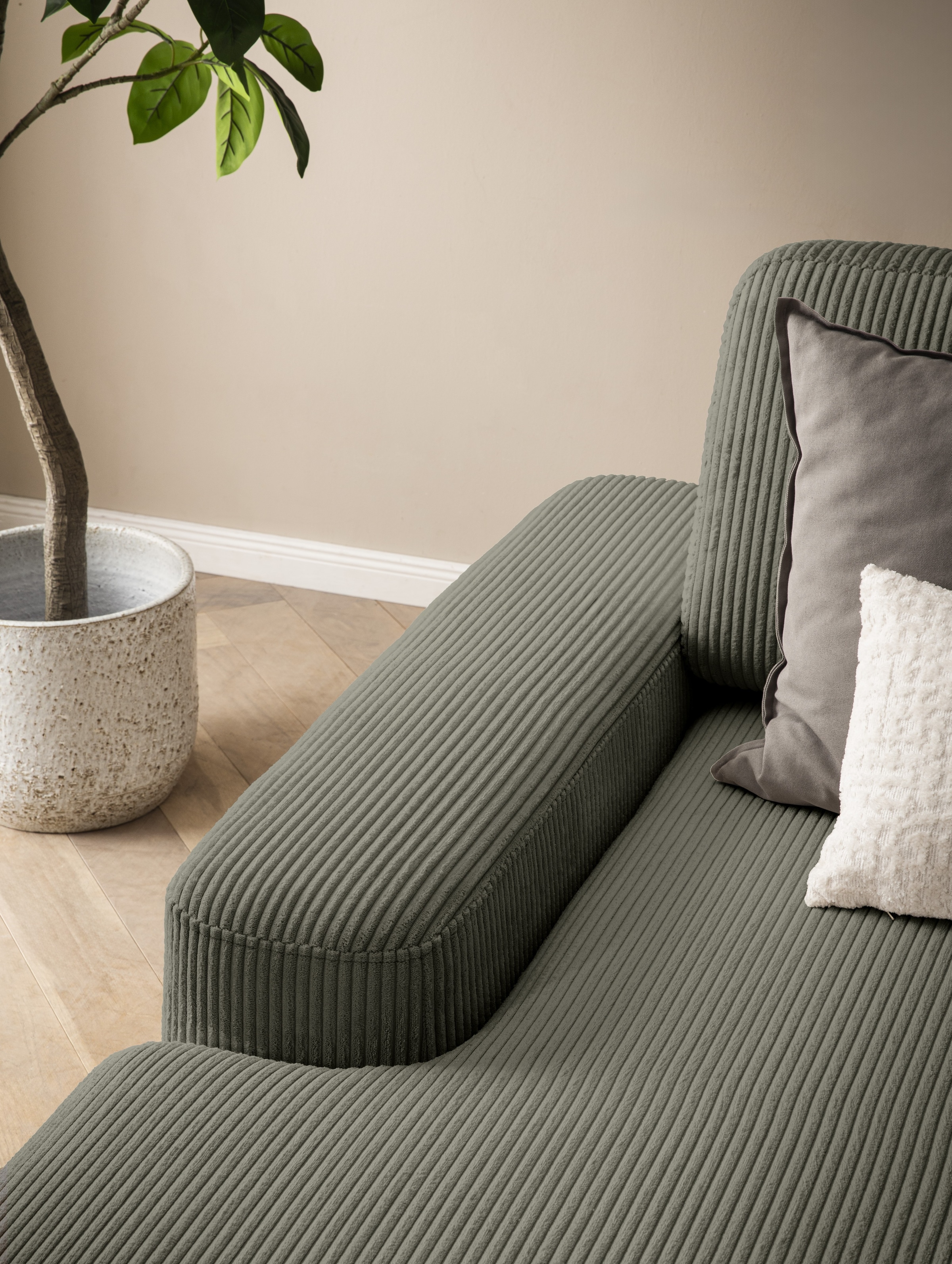 INOSIGN Ecksofa »TORGE (264cm), Schlafsofa in Cord, Samtvelours o Struktur fein, L-Form« Schlaffunktion, Bettkasten, Liegefläche: 125/210 cm