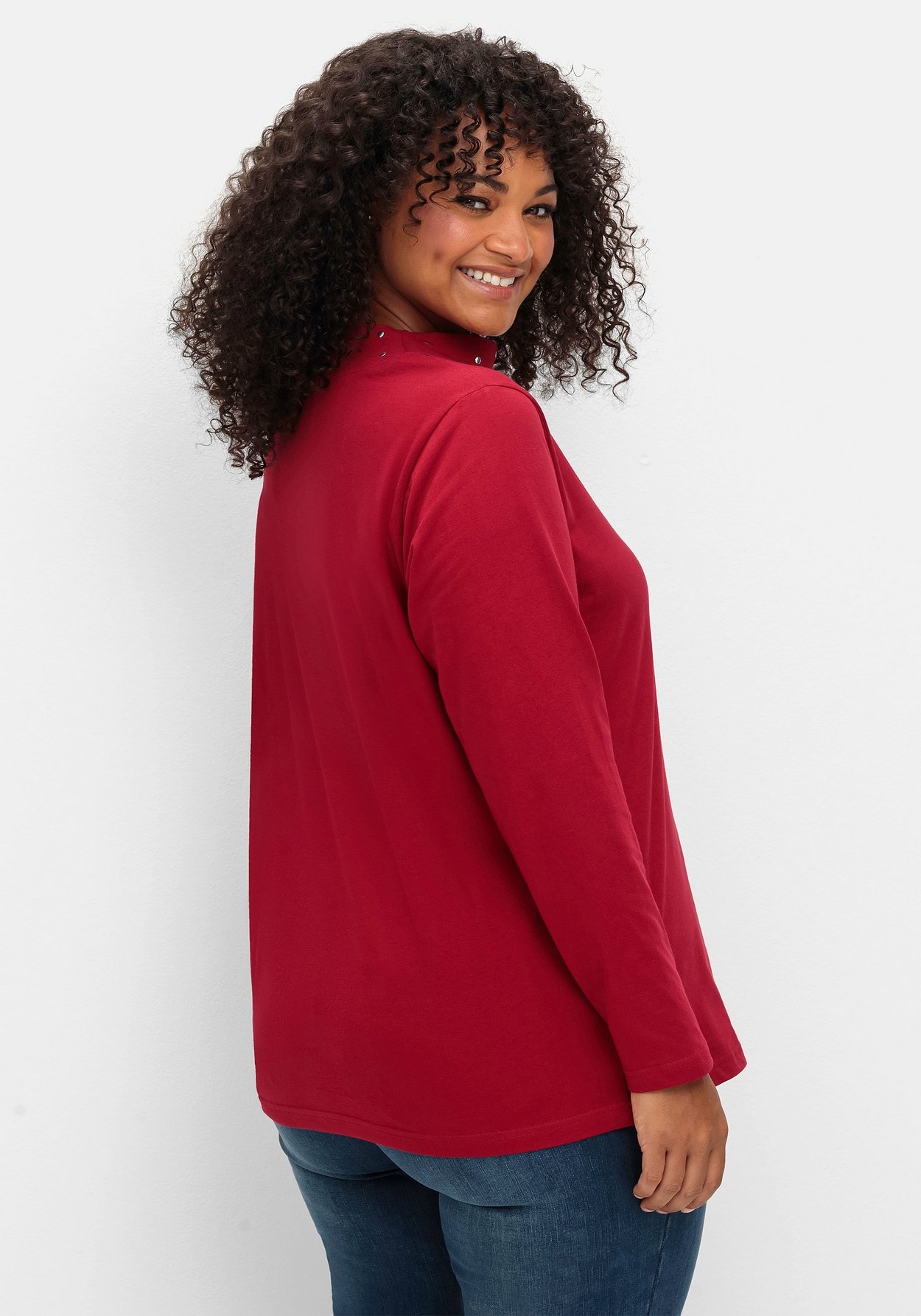 Sheego Langarmshirt »Langarmshirt mit Stehkragen und Glitzerdetails«, mit Stehkragen und Glitzerdetails