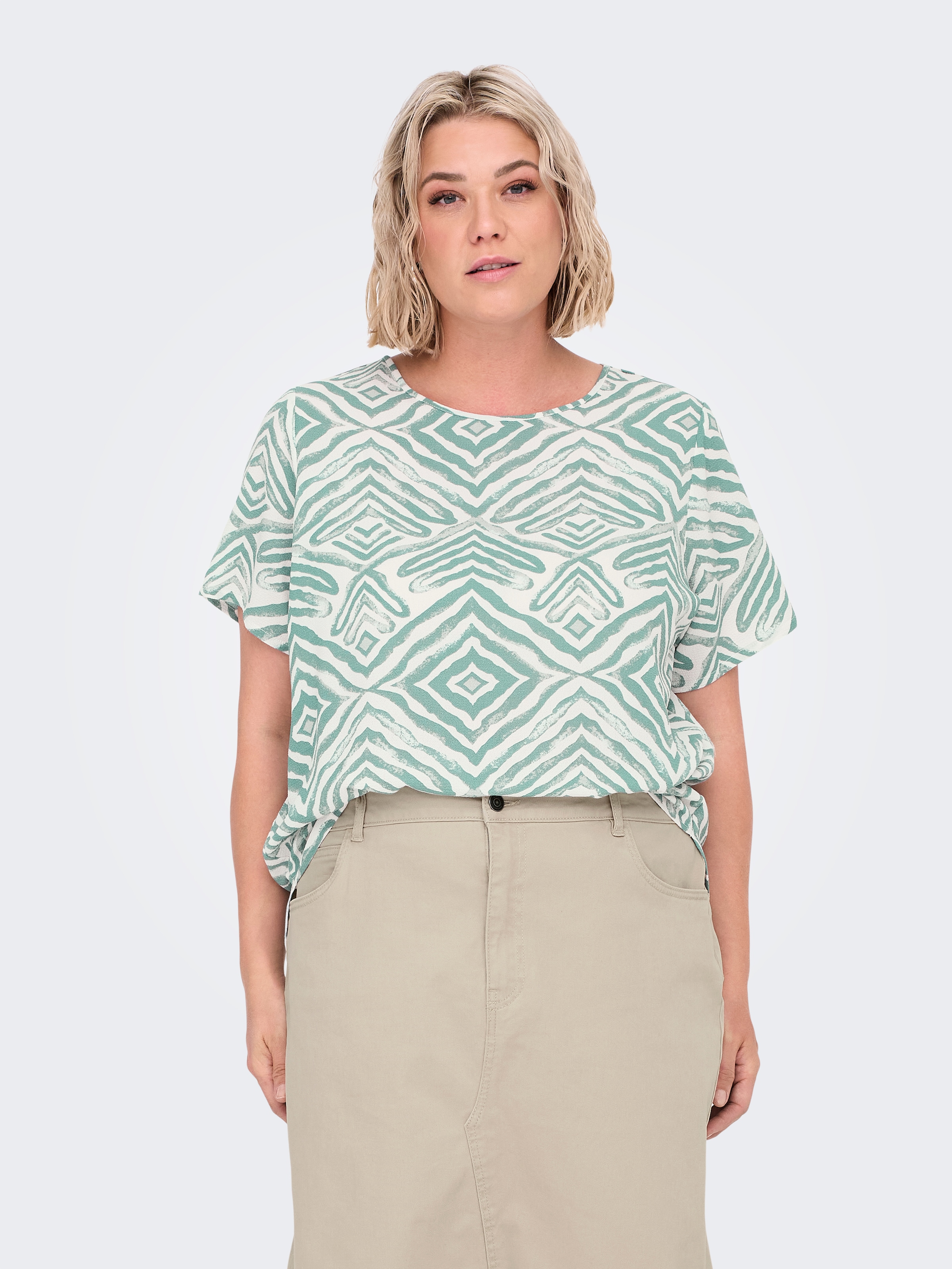 ONLY CARMAKOMA Shirtbluse »CARVICA SS TOP WVN NOOS«