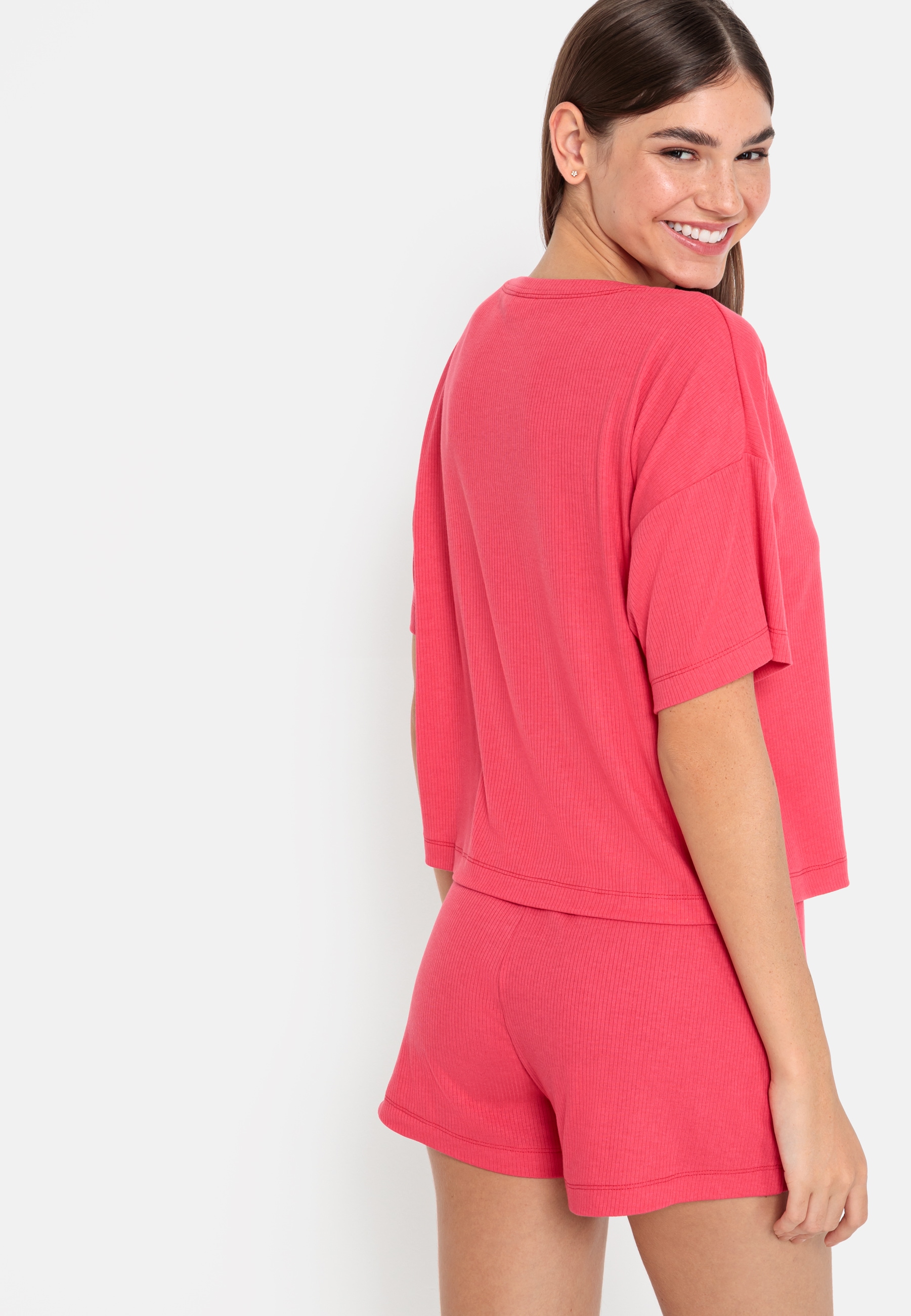 LSCN by LASCANA Shorty, (2 tlg.), mit kleiner Zierknopfleiste