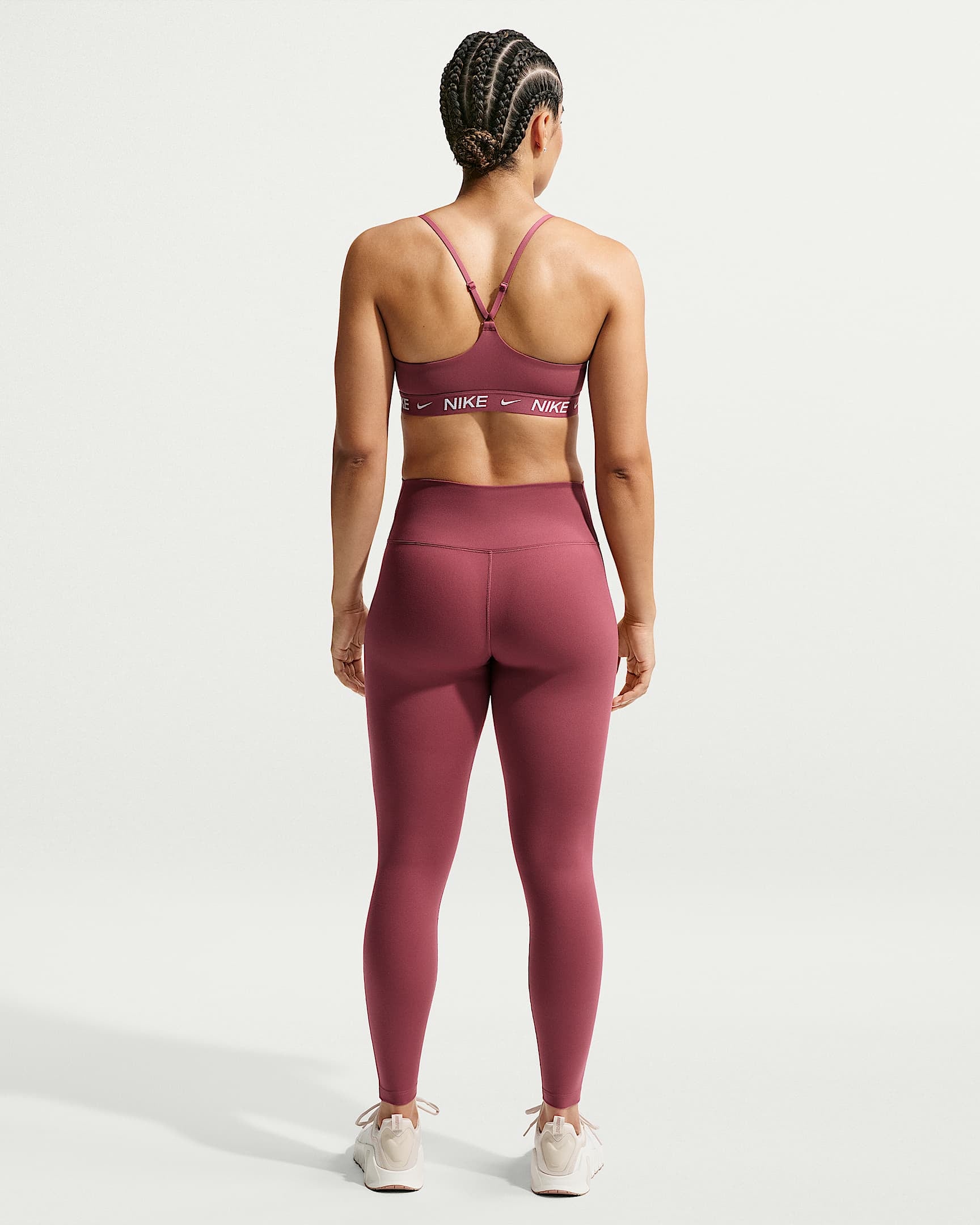 Nike Sport-BH »W NK DF INDY LGT SPT BRA« ohne Bügel, mit Markenlabel, atmungsaktiv, schnell trocknend