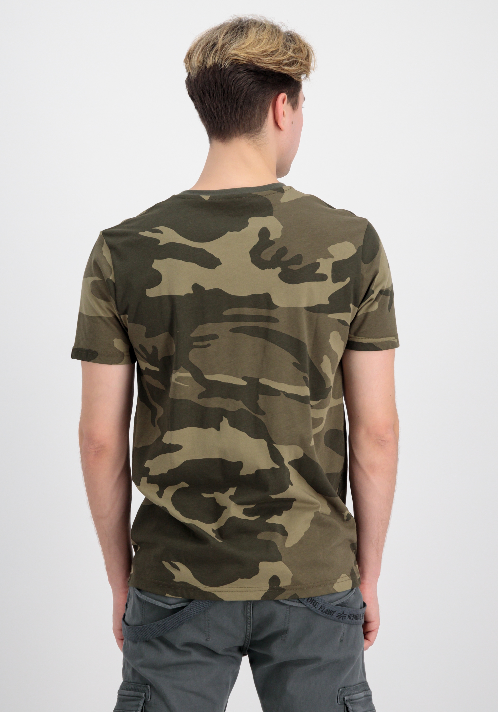 Alpha Industries T-Shirt »ALPHA INDUSTRIES Men - T-Shirts Basic T-Shirt Camo«