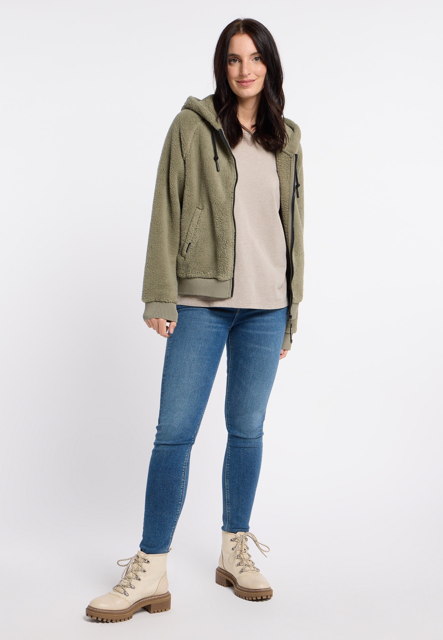 Ragwear Sweatjacke »TALIANA«, aus weichem Teddy Plüsch