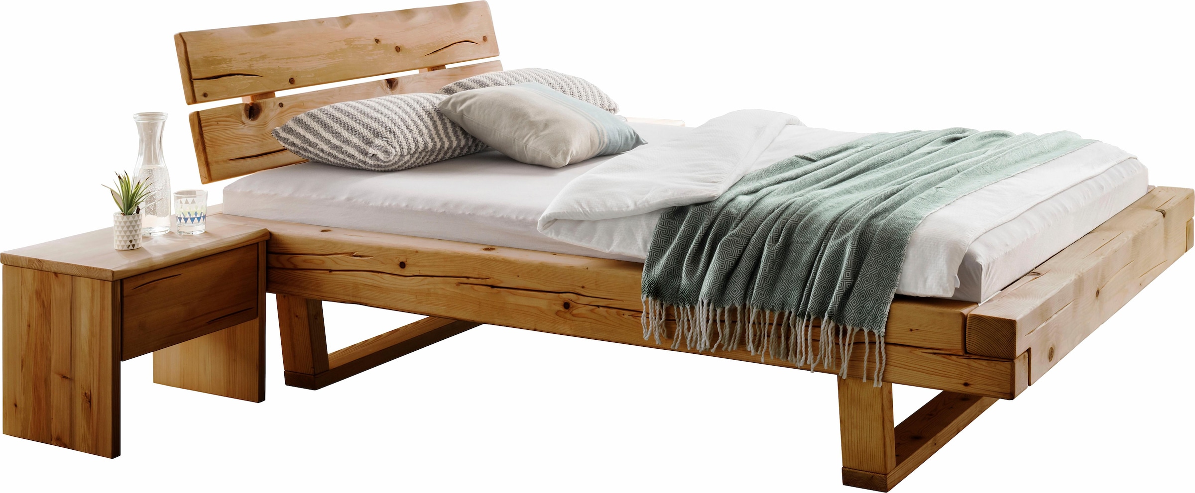 Home affaire Bettanlage »Ultima«, (Set, 3 tlg.), 3tlg., aus Fichtenholz in Balken-Optik, aus 180 cm Bett, 2 Nachttische