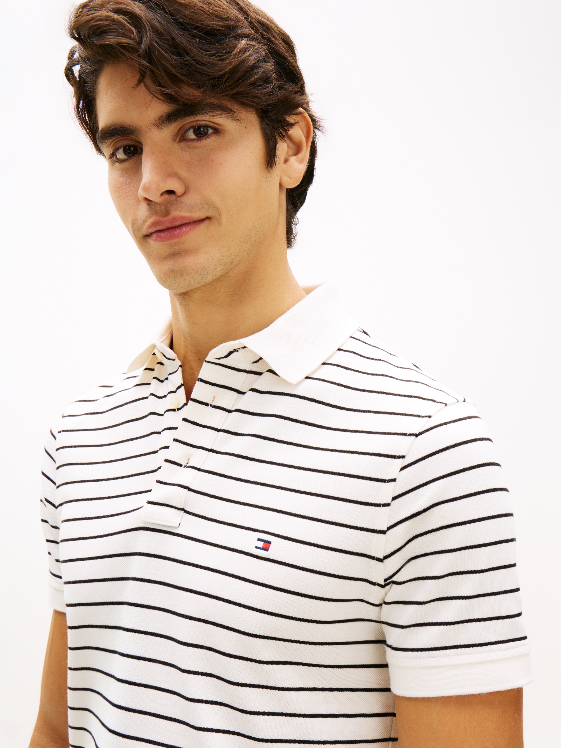 Tommy Hilfiger Poloshirt »1985 SLIM POLO« Markenstickerei, aus Baumwoll-Piqué