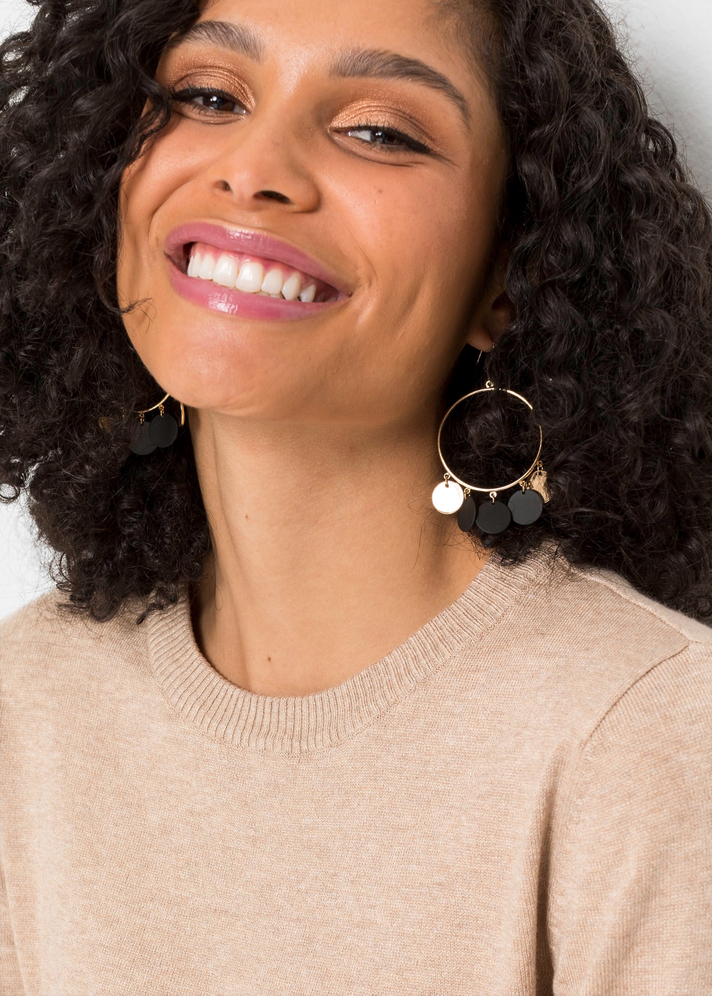 bonprix Strickpullover aus Viskose und Polyamid, mit Rundhals-Ausschnitt, mit Ballon-Ärmeln