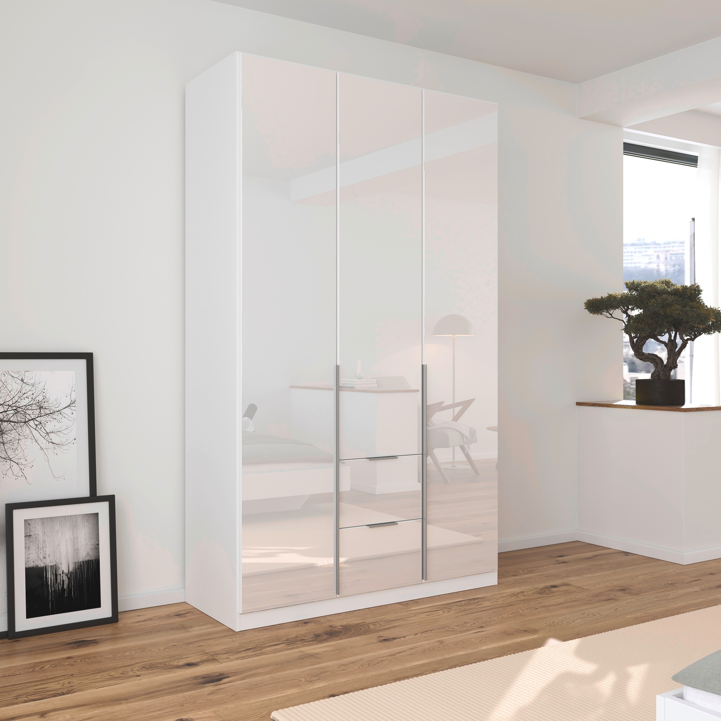 rauch Drehtürenschrank »Kleiderschrank Kleiderschränke Schrank Garderobe AGORDO mit Glasfront«, (in zwei Griff-Farben mit Glasfront), mit Außenschubkästen, in 6 Breiten und 2 Höhen MADE IN GERMANY
