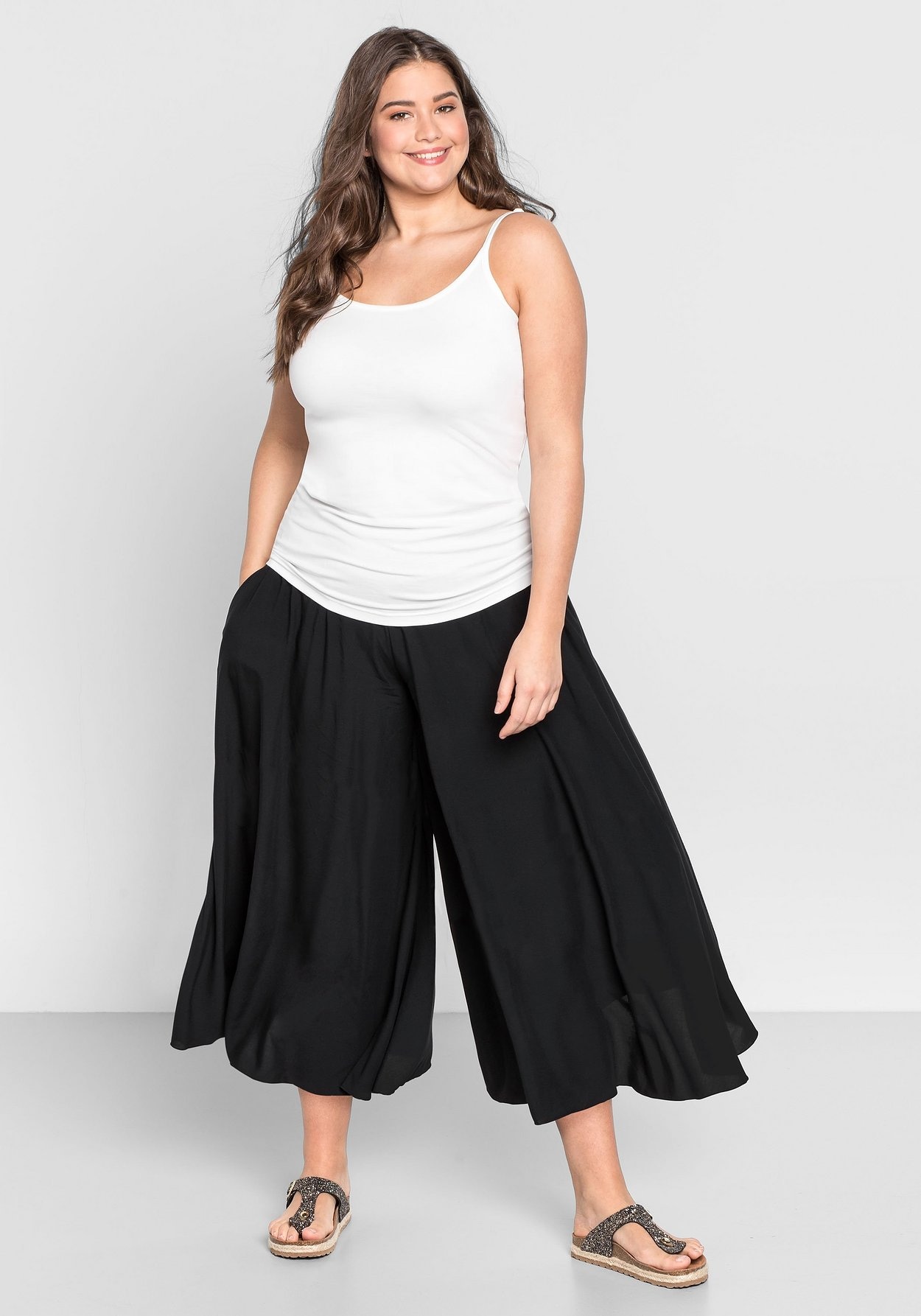 Sheego Schlupfhose »Hosenrock mit zwei Taschen«