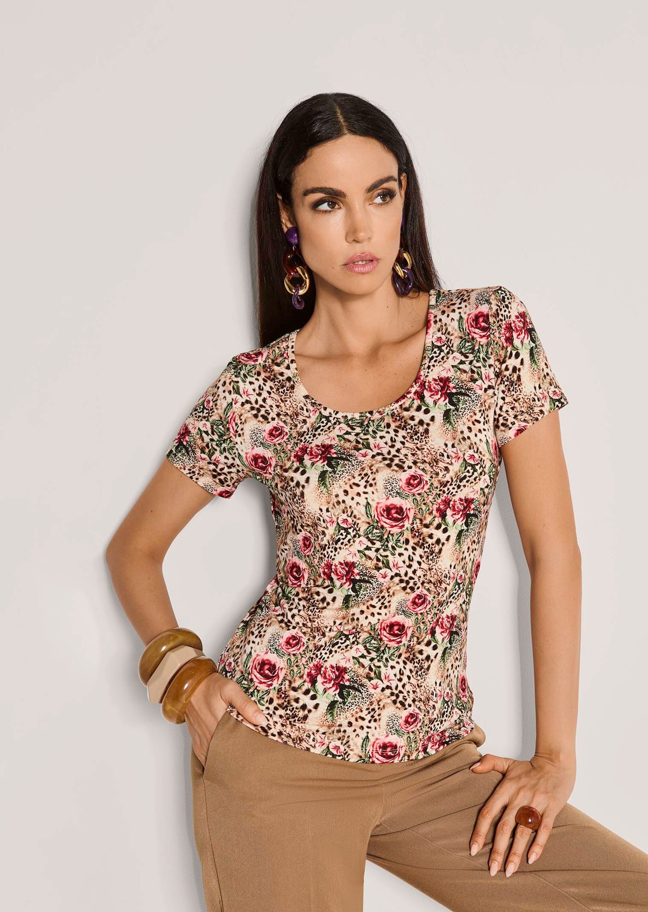 MADELEINE Kurzarmshirt »Blusenshirt Elegantes Oberteil mit romantischem Druck«