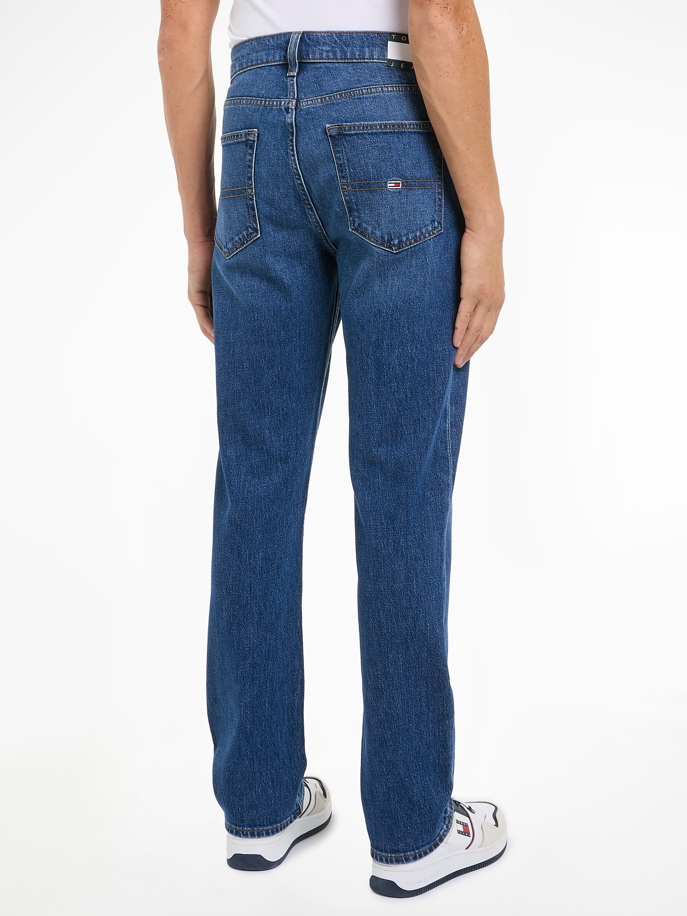 Tommy Jeans Slim-fit-Jeans »RYAN SLIM STRAIGHT«, mit Logoprägung
