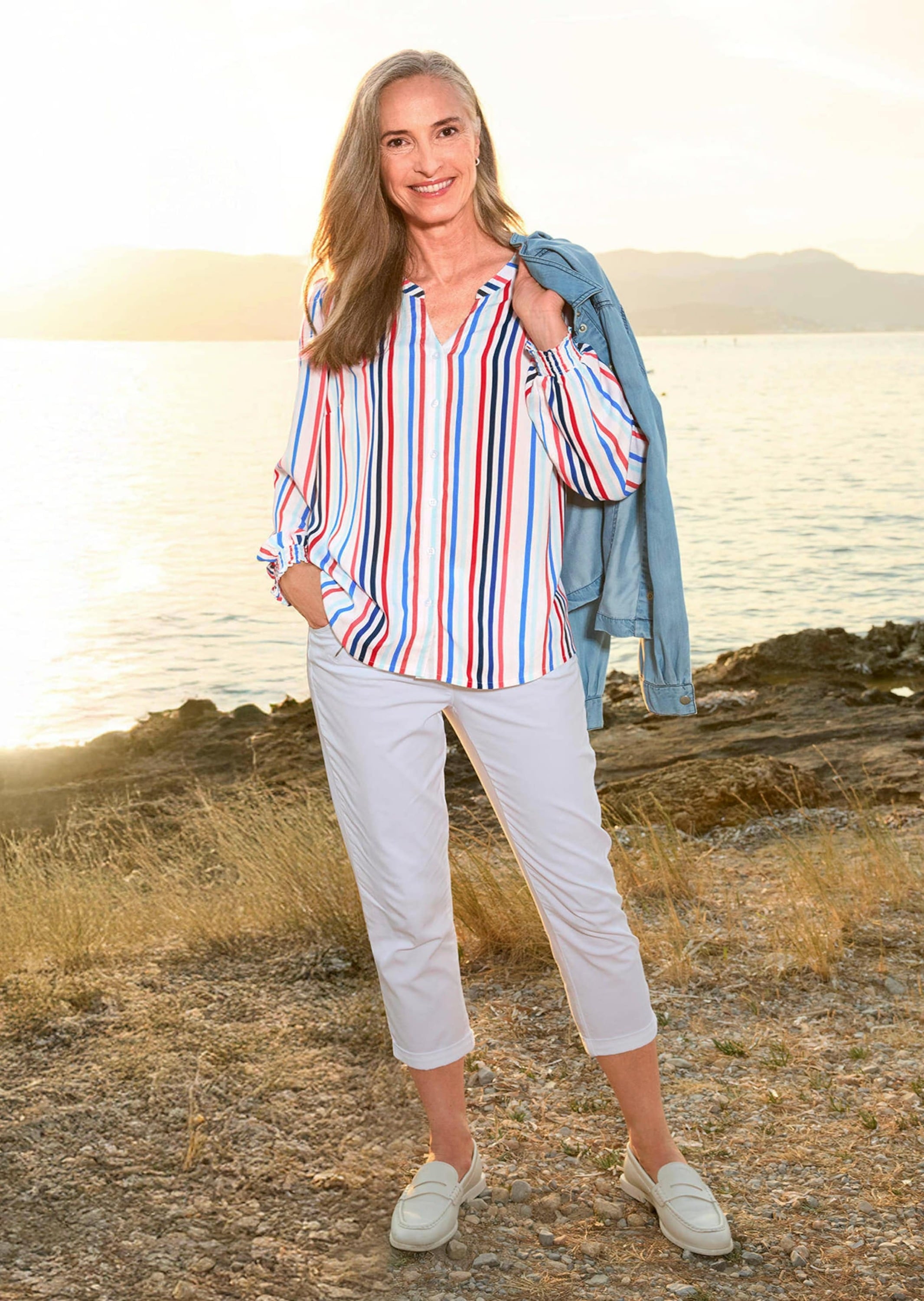 GOLDNER Klassische Bluse »Streifenbluse mit Smokdetails« Sattel an Schulter und Rückteil