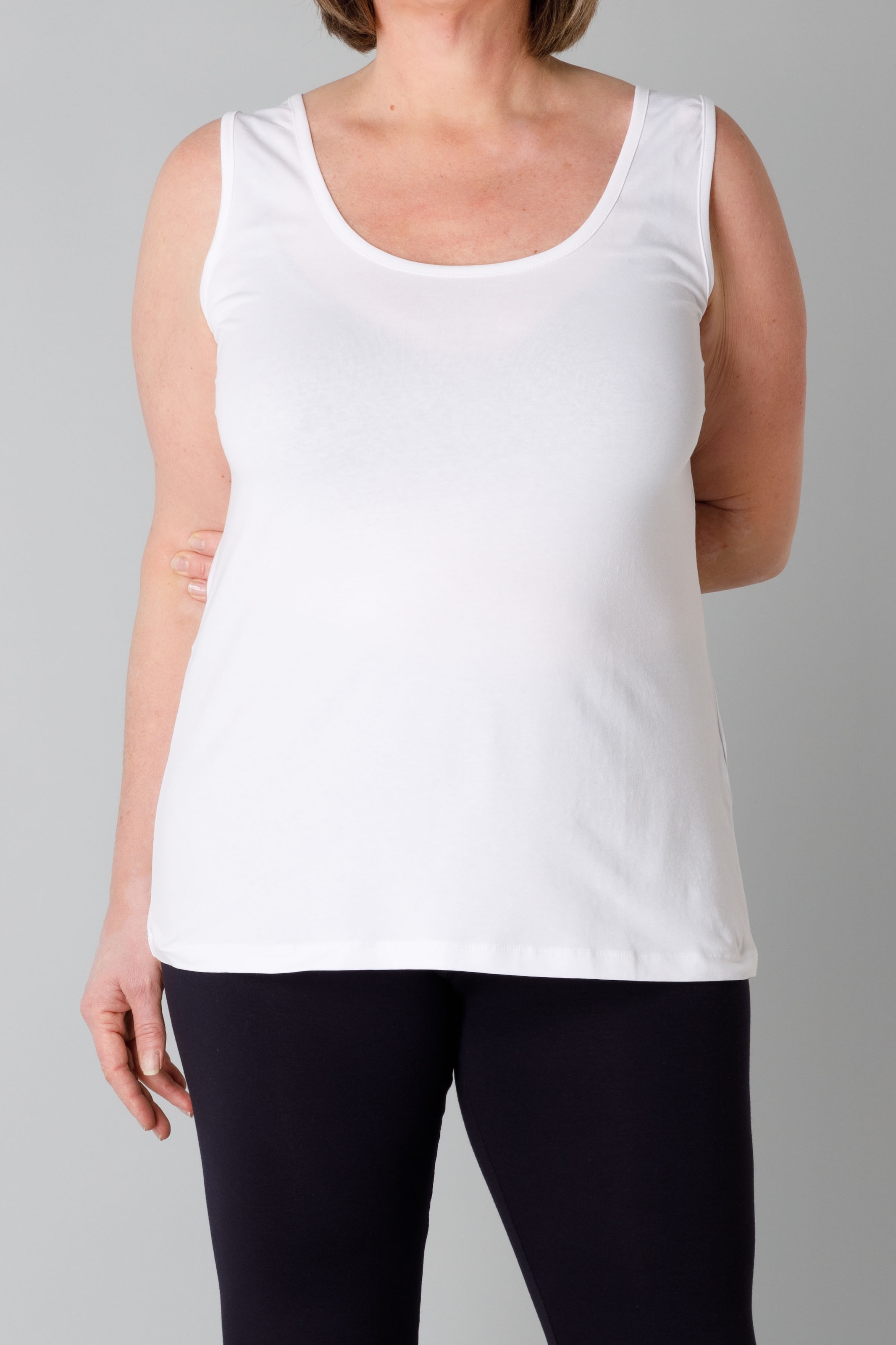 Base Level Curvy Tanktop, in großen Größen