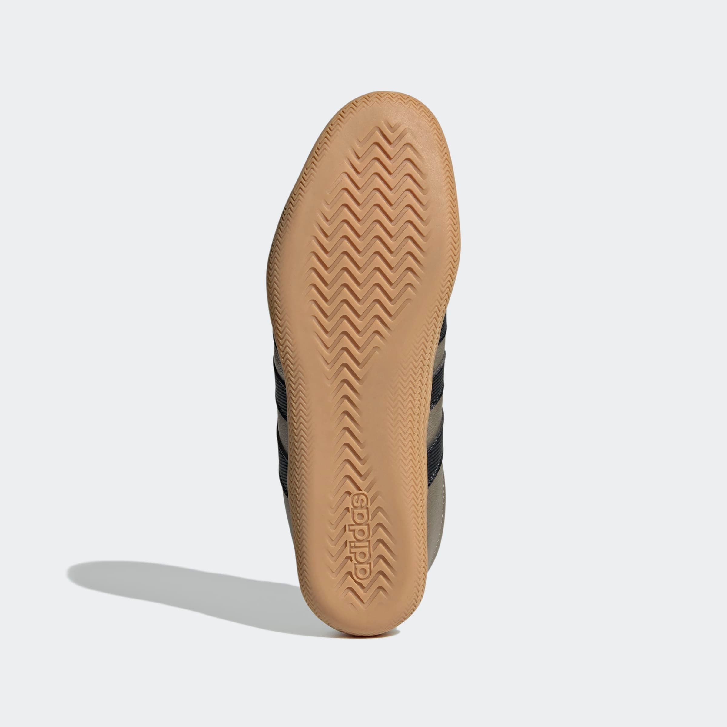 adidas Sportswear Sneaker »GRAND COURT LO E«, Design auf den Spuren des adidas Superstar