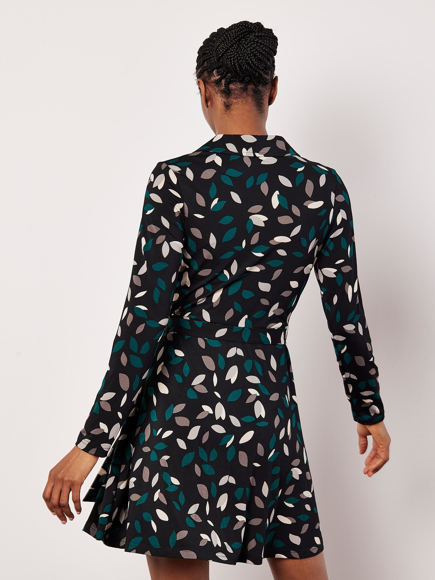 Apricot Wickelkleid »Wickelkleid« mit Bindeband, 2 tlg. mit Geo-Drops Muster