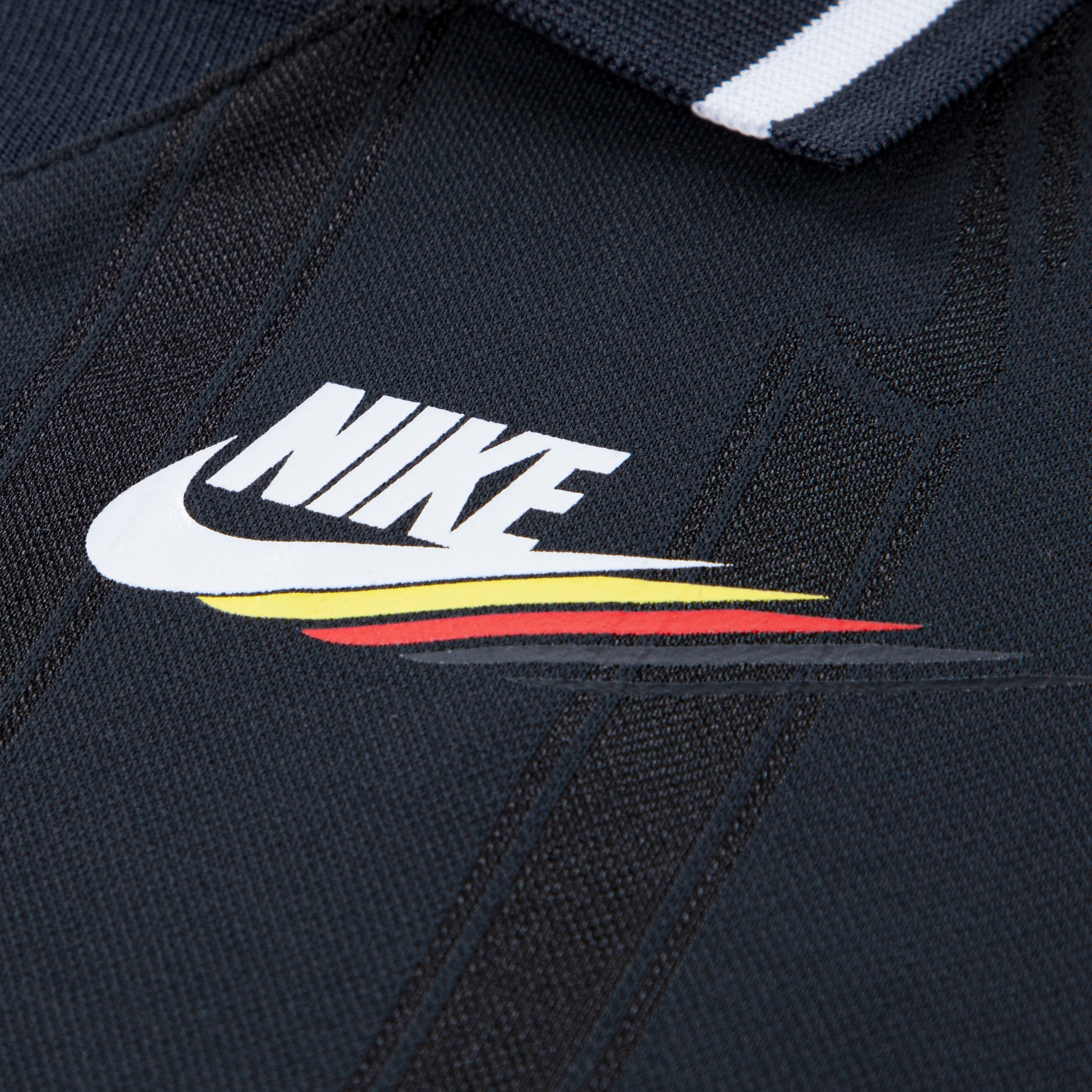 Nike Sportswear T-Shirt & Shorts »NKB B NSW VICTORY LAP JERSEY S« 2 tlg. Set-Artikel, für sportliche Aktivitäten