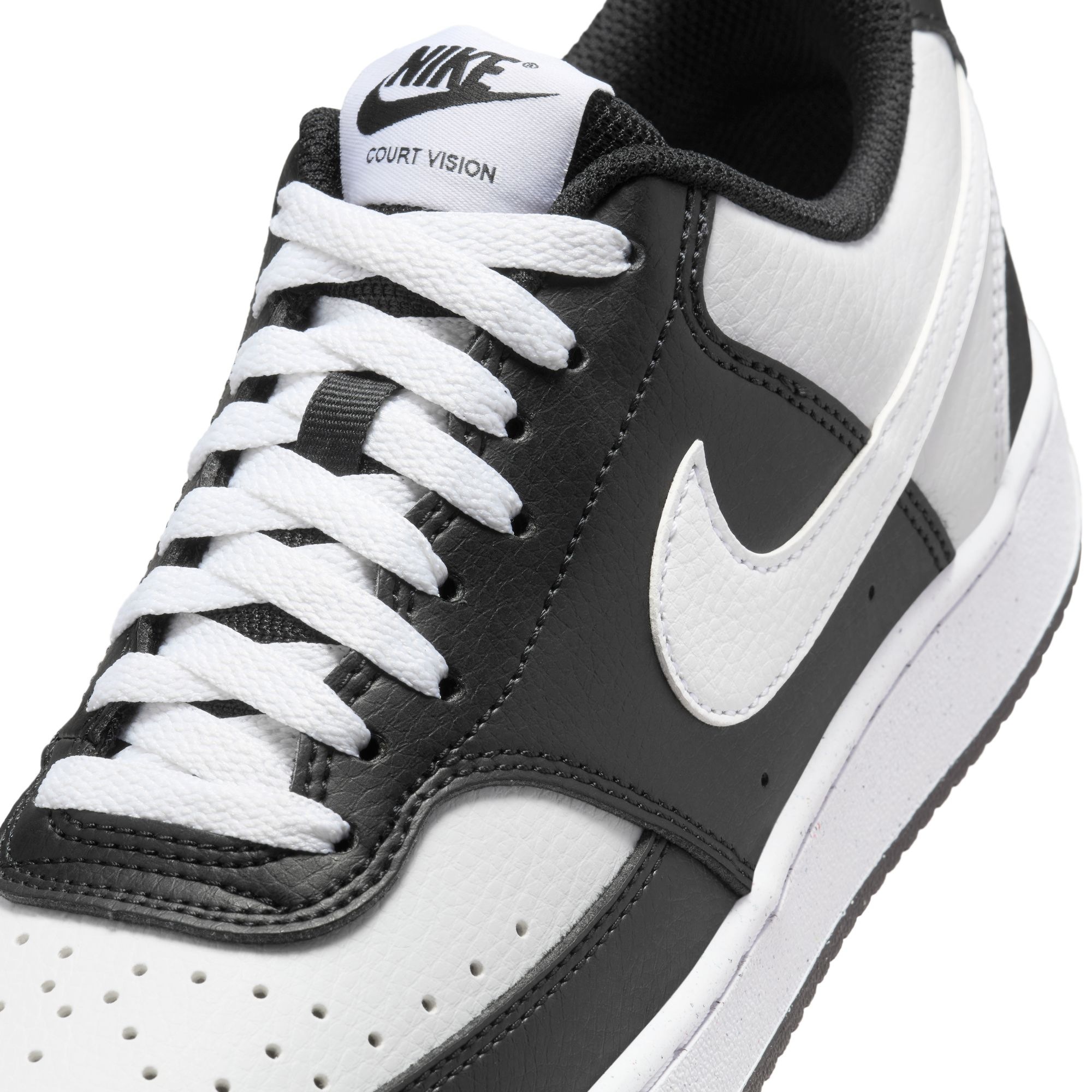 Nike Sportswear Sneaker »Court Vision Low Next Nature«  inspiriert vom Design des Nike Air Force