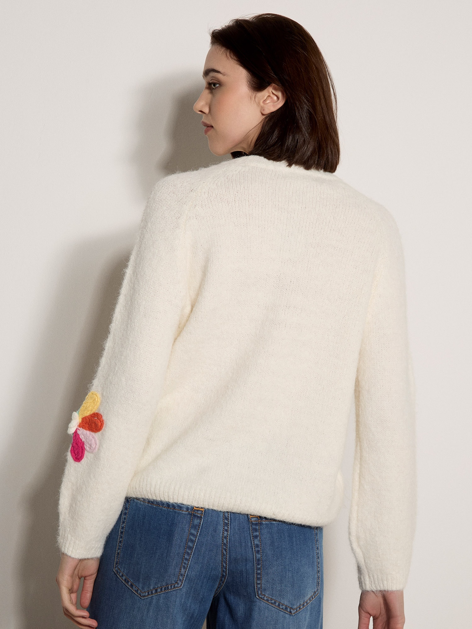 Apricot Strickfleece-Pullover »Pullover« mit aufgenähten bunten Blumen