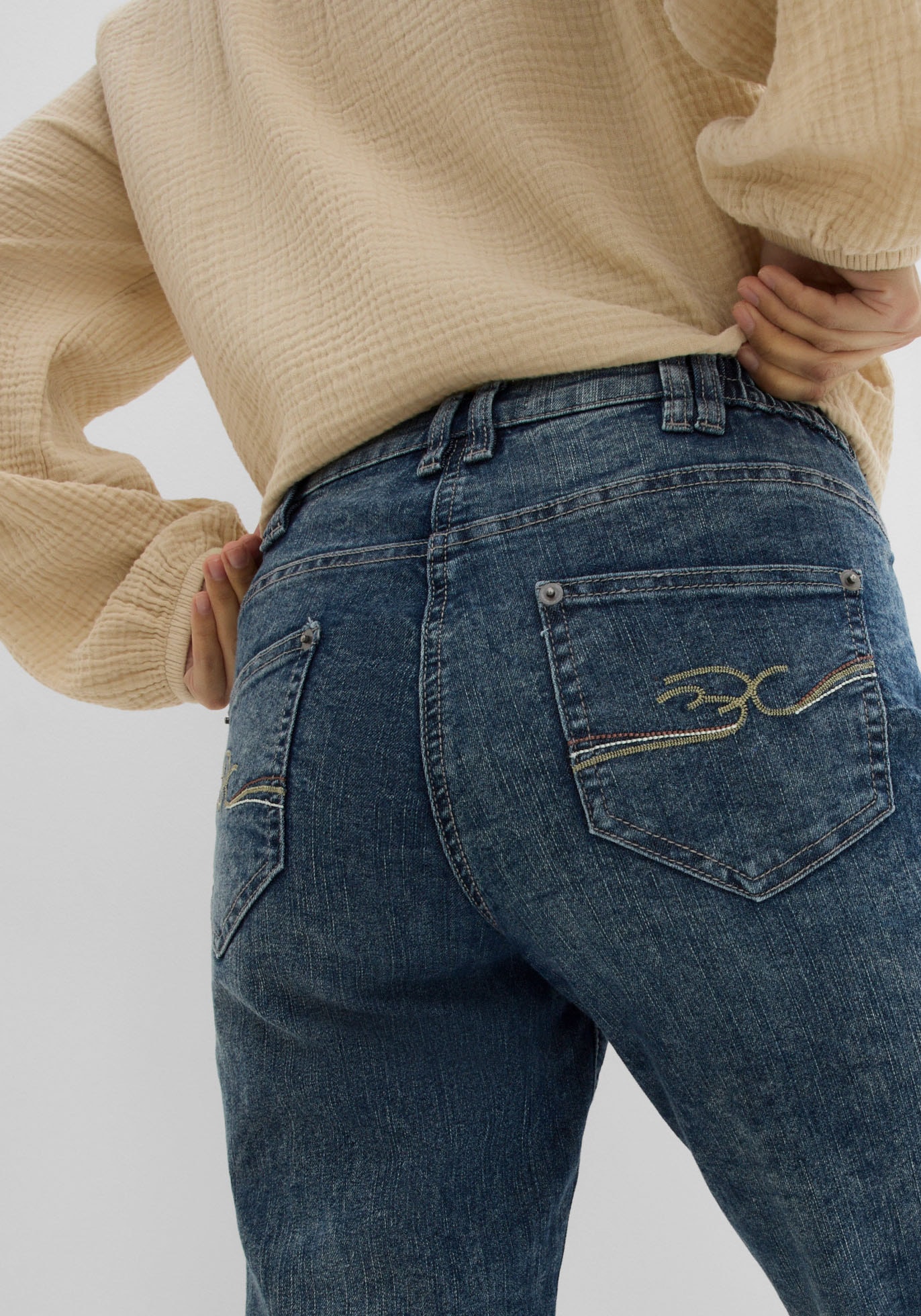 bonprix Caprijeans 1 figurformende Passform, Regular Fit, mit Komfort-Stretch